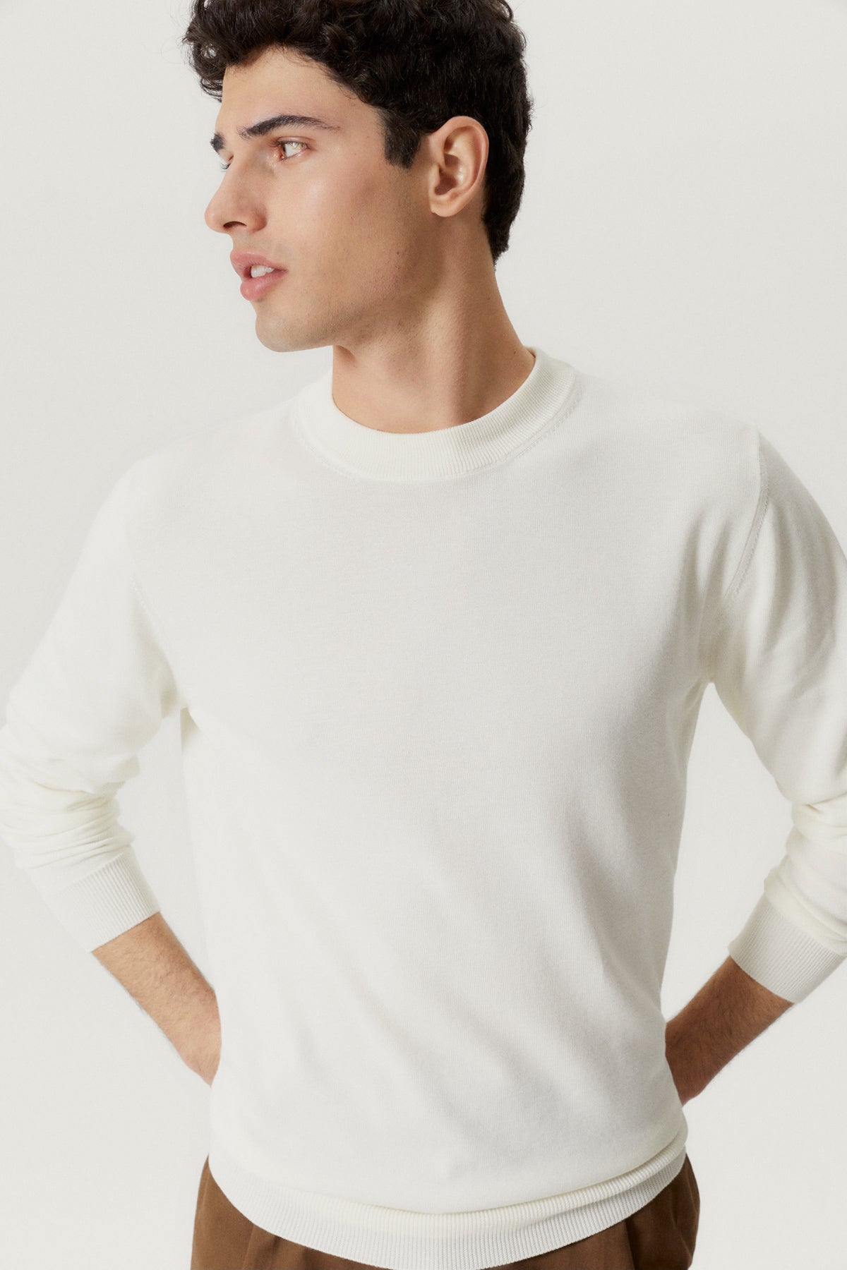 the organic cotton lightweight sweater milk white