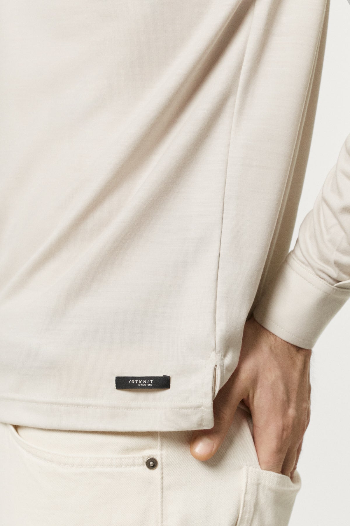 The Active Wool Polo ecru