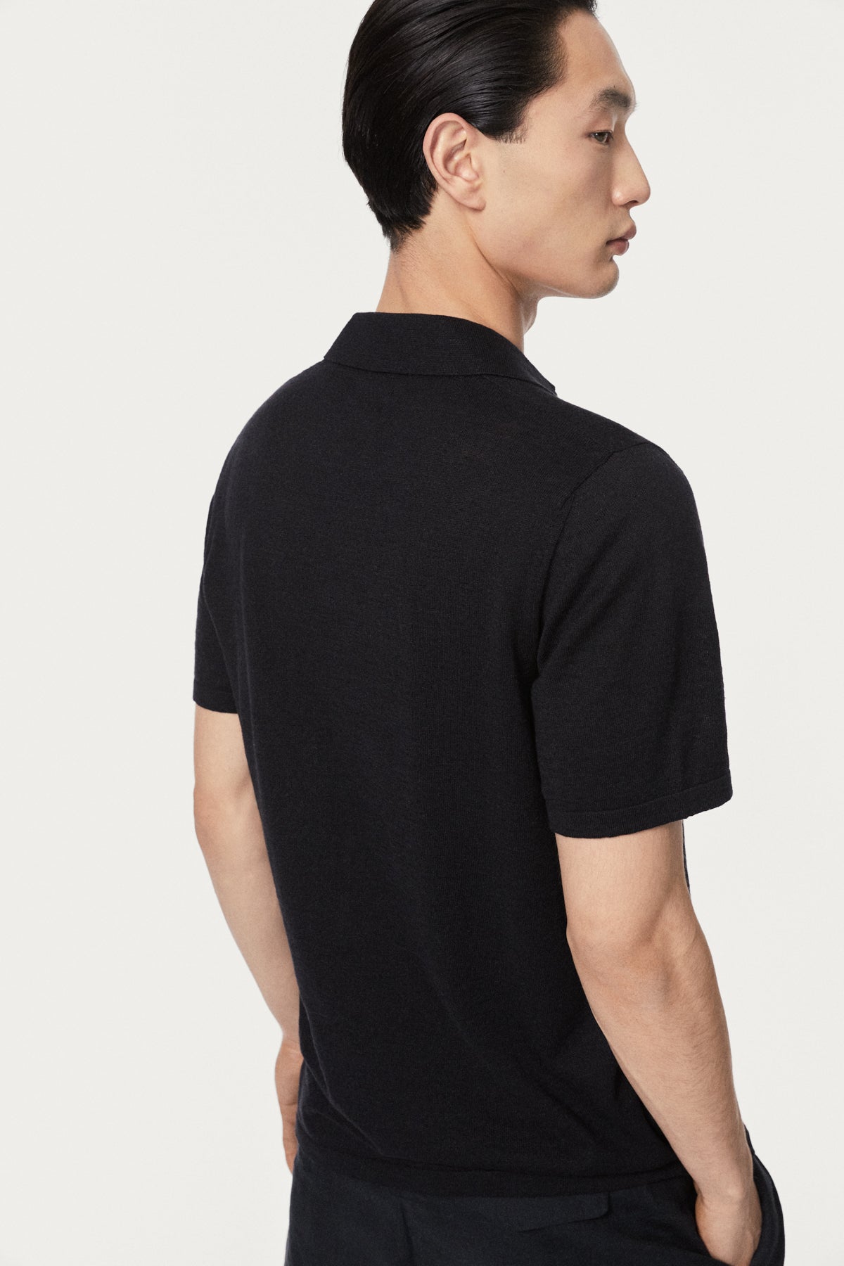 The Linen Cotton Short Sleeve Polo - black