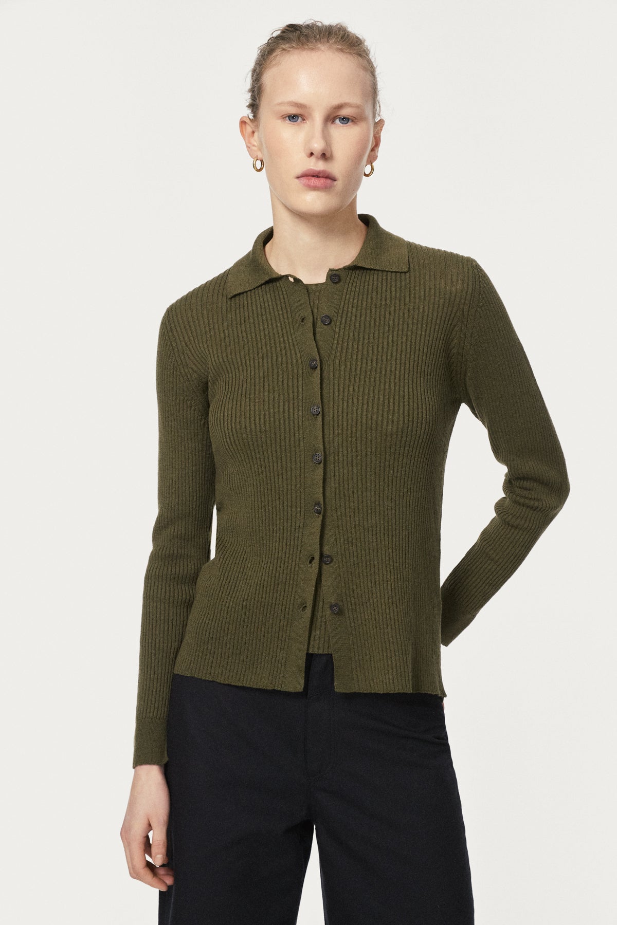 The Linen Cotton Ribbed Shirt - olive green