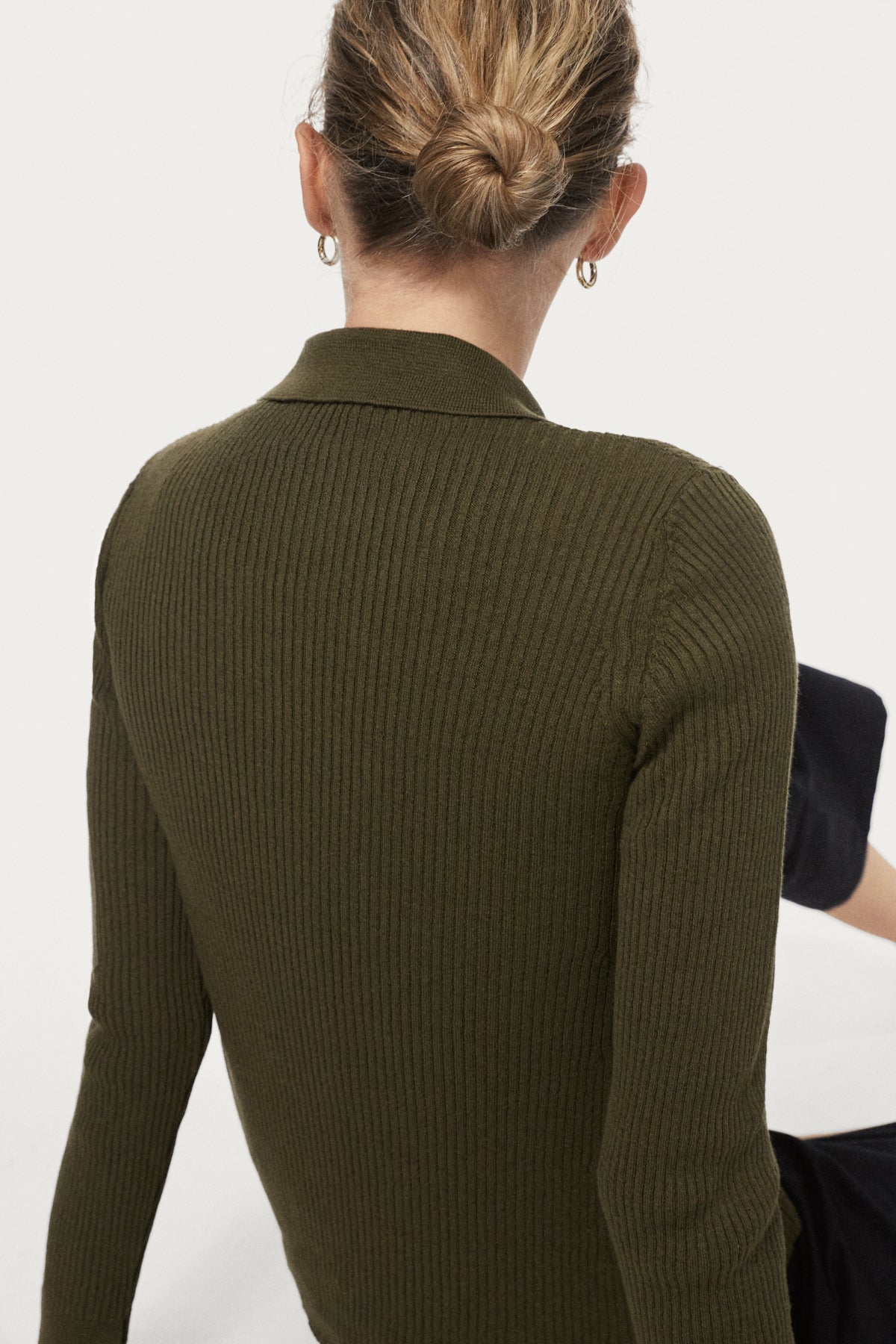 The Linen Cotton Ribbed Shirt - olive green