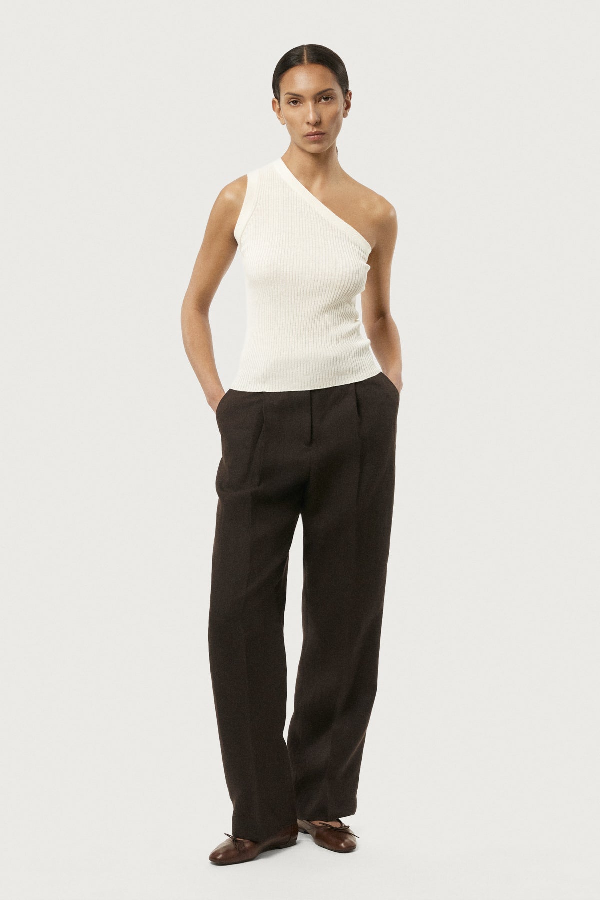 One-Shoulder-Top aus Leinen/Baumwolle