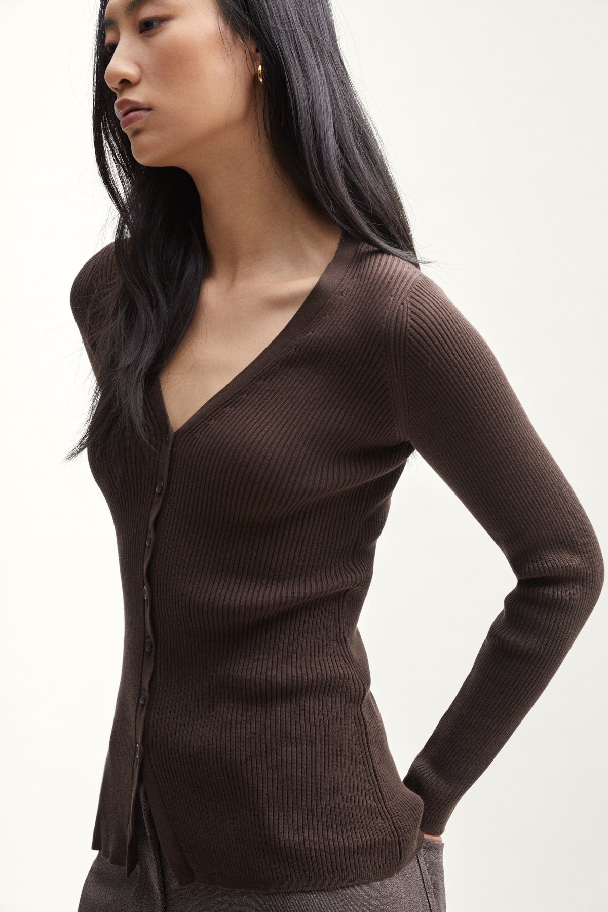 The Organic Cotton Ribbed Cardigan brown
