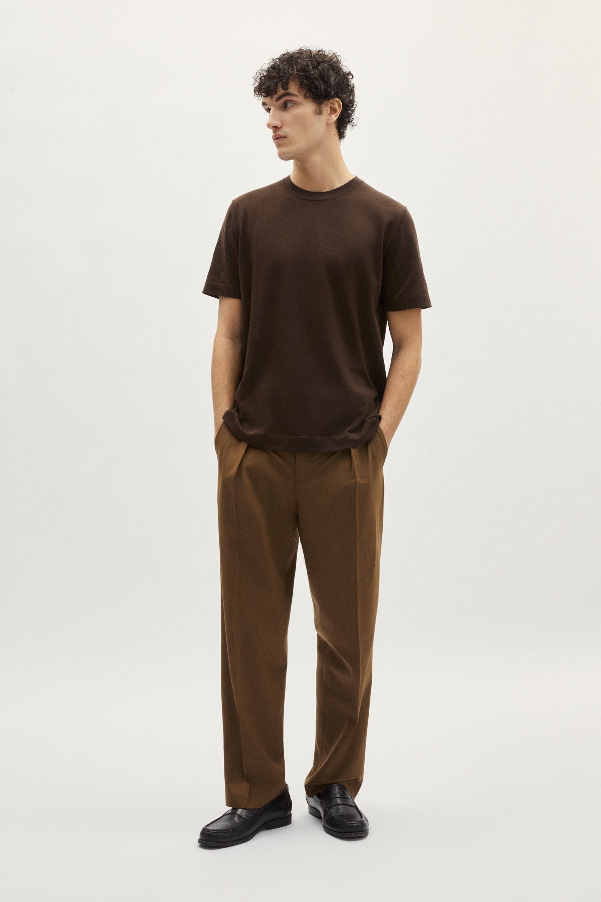 the organic cotton knit t shirt mocha brown