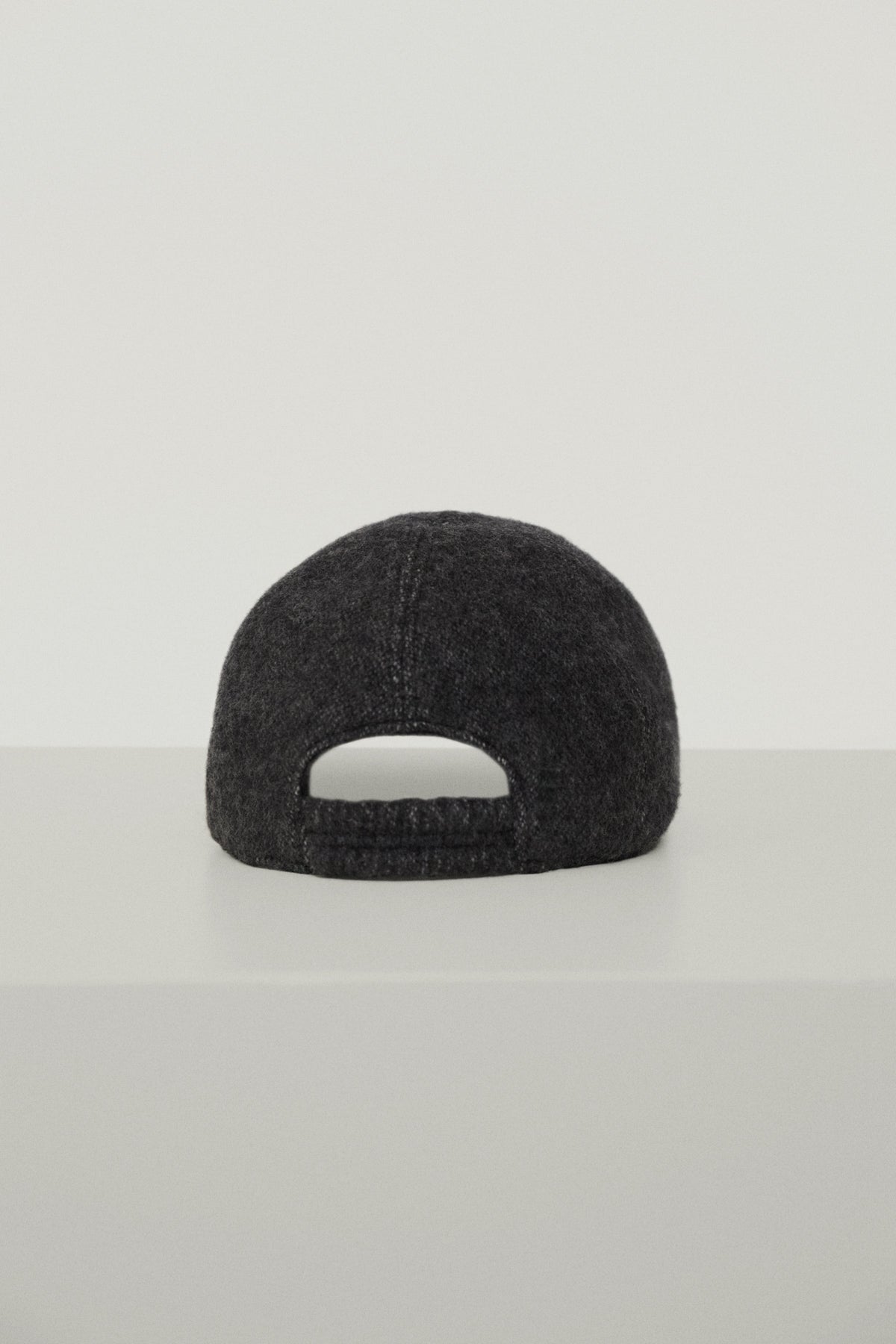 The Woolen Baseball Hat