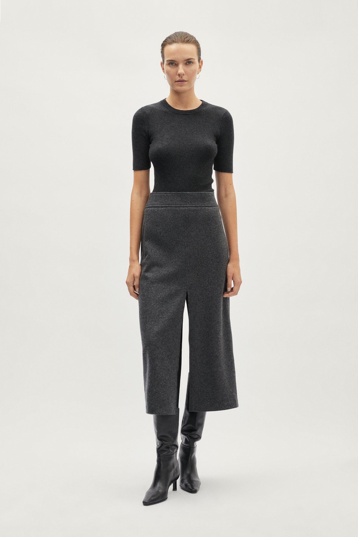 The Woolen Skirt - grey