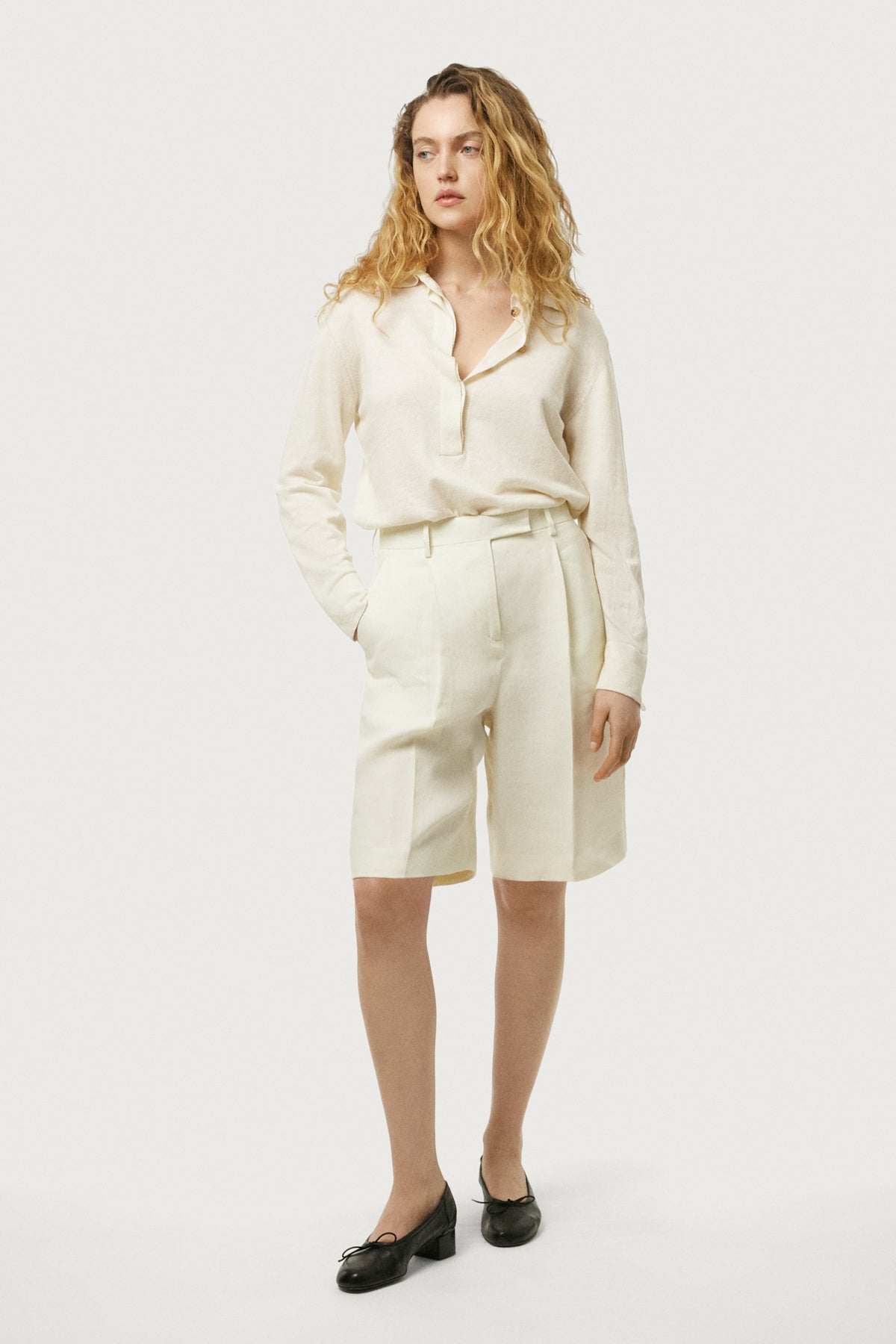 The Linen Twill Shorts