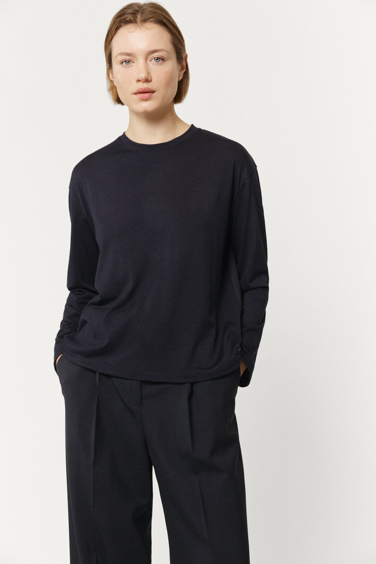 The Active Wool Long Sleeve T-shirt dark blue