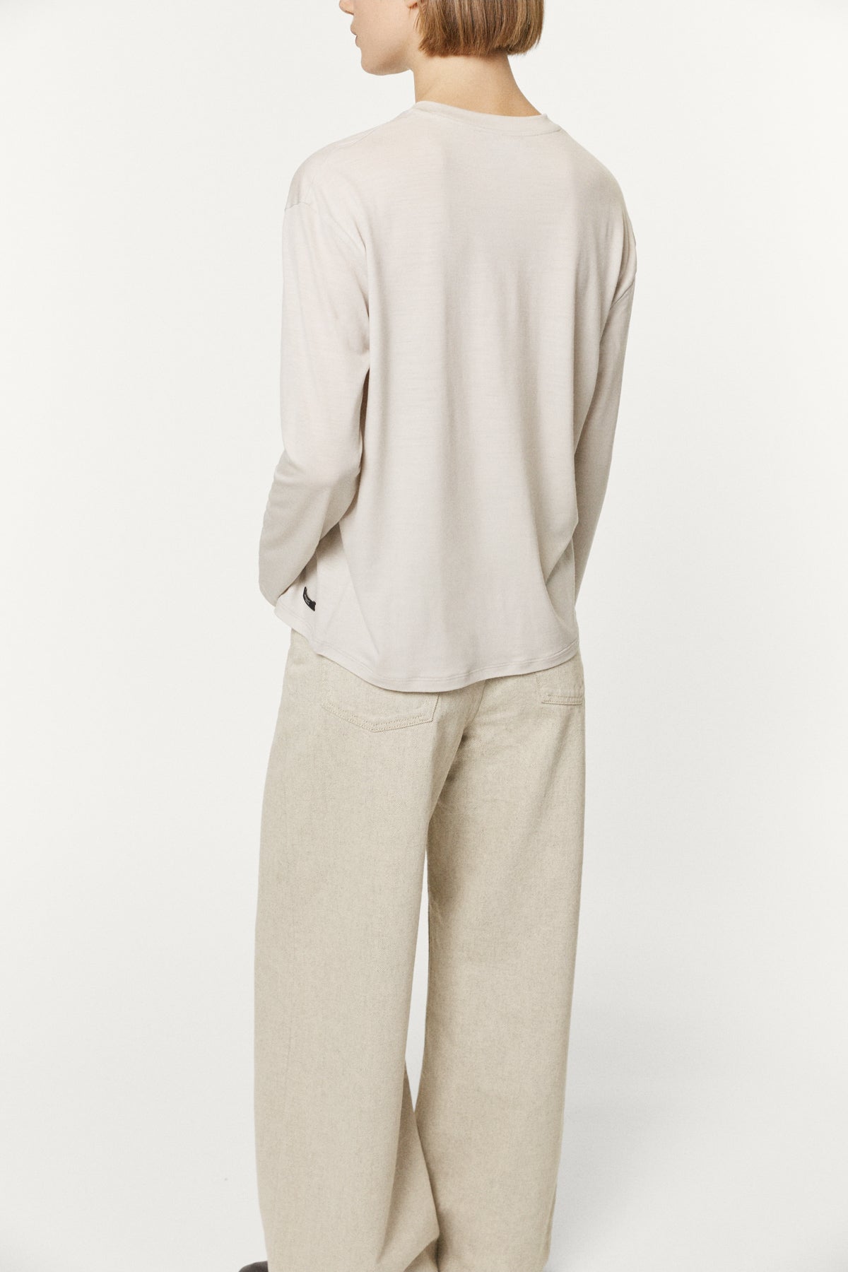 The Active Wool Long Sleeve T-shirt ecru