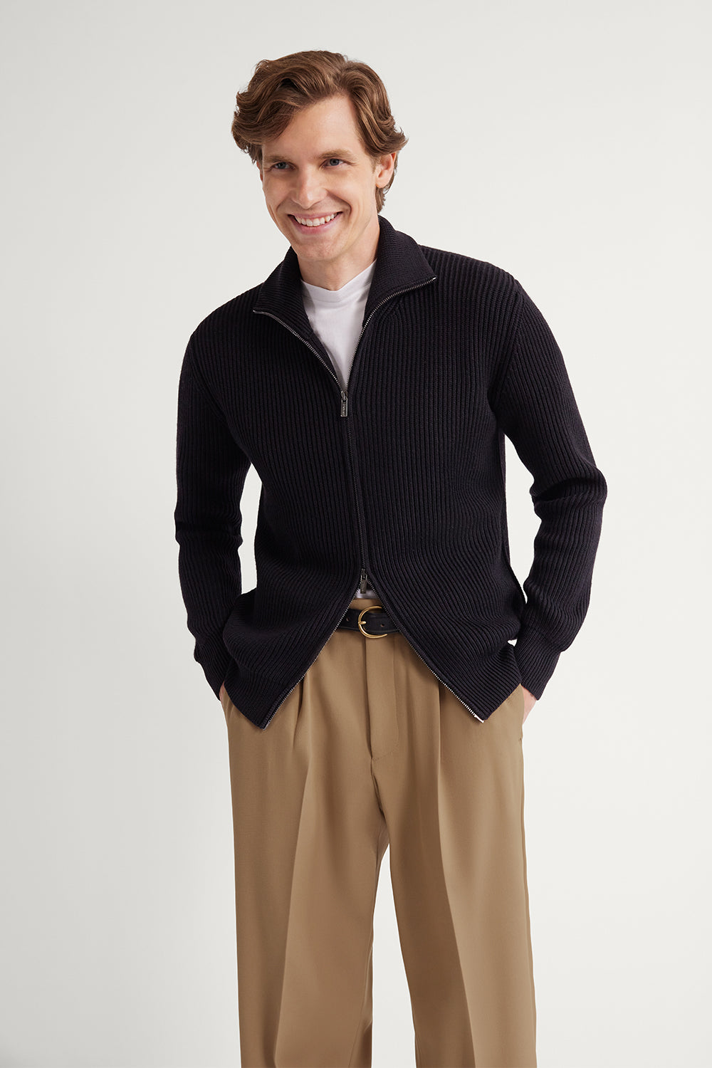 The Merino Wool Polo Collar Zip Cardigan Black