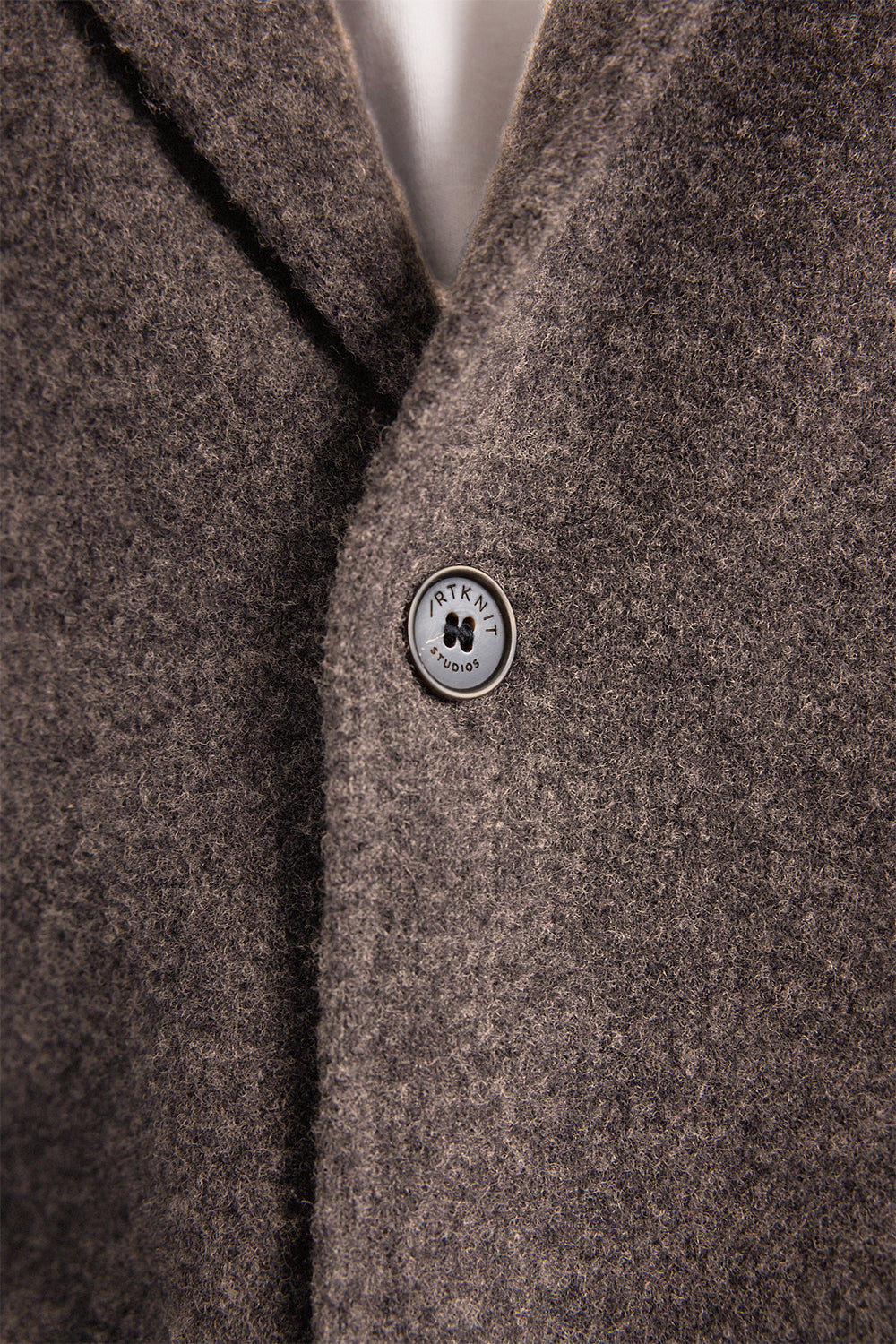Le blazer en laine bouillie