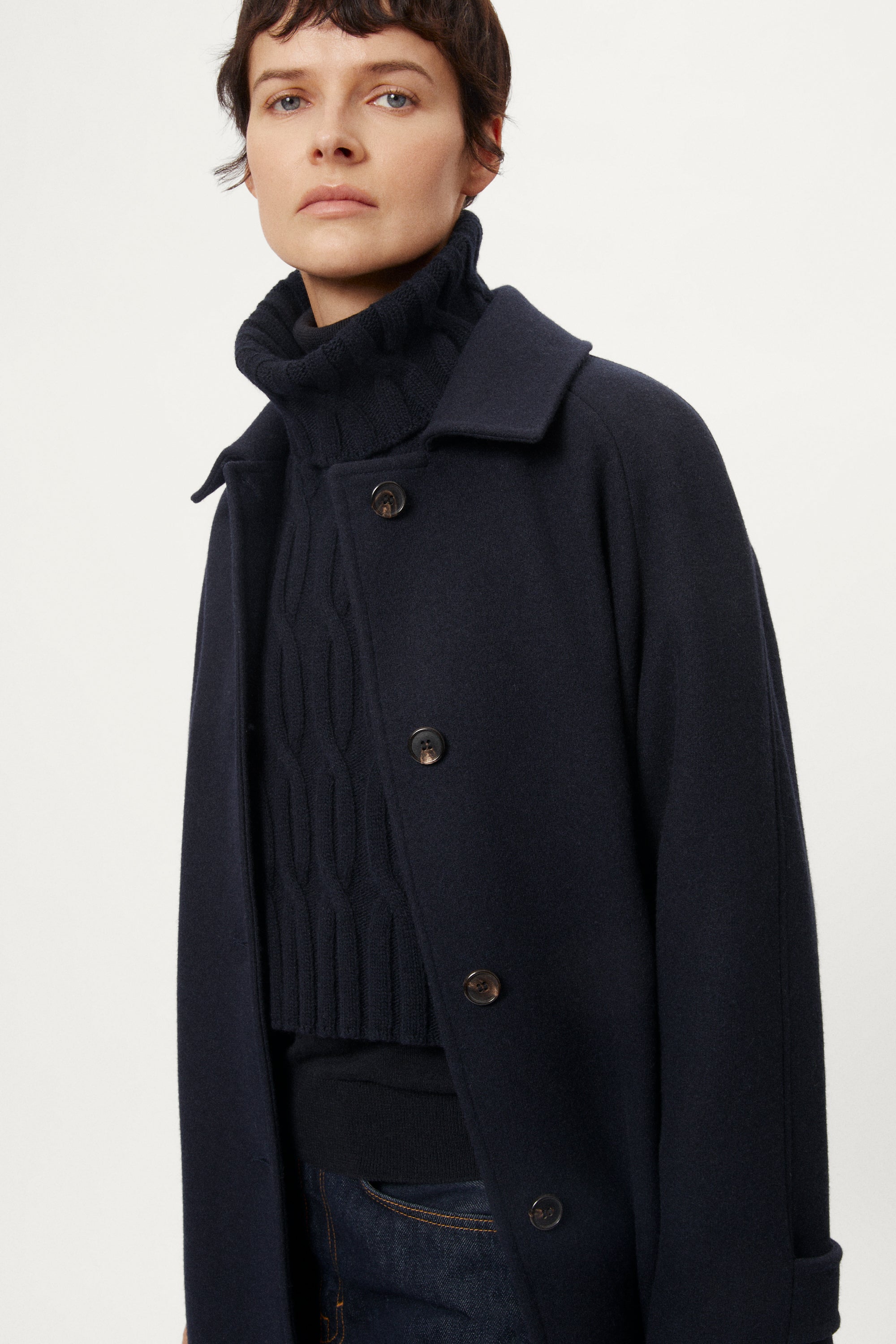 The Woolen Cable Bib