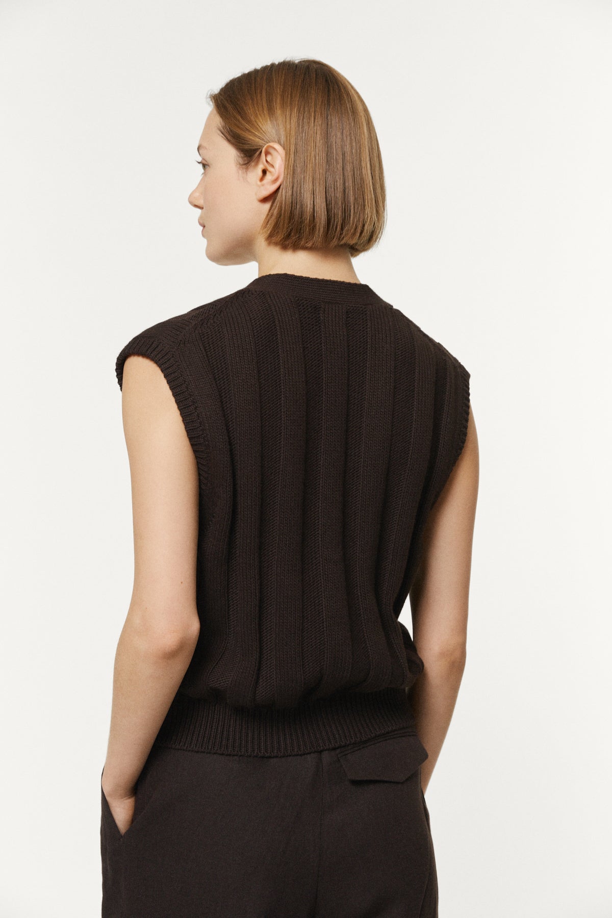 The Organic Cotton Flat Rib Tricot Vest