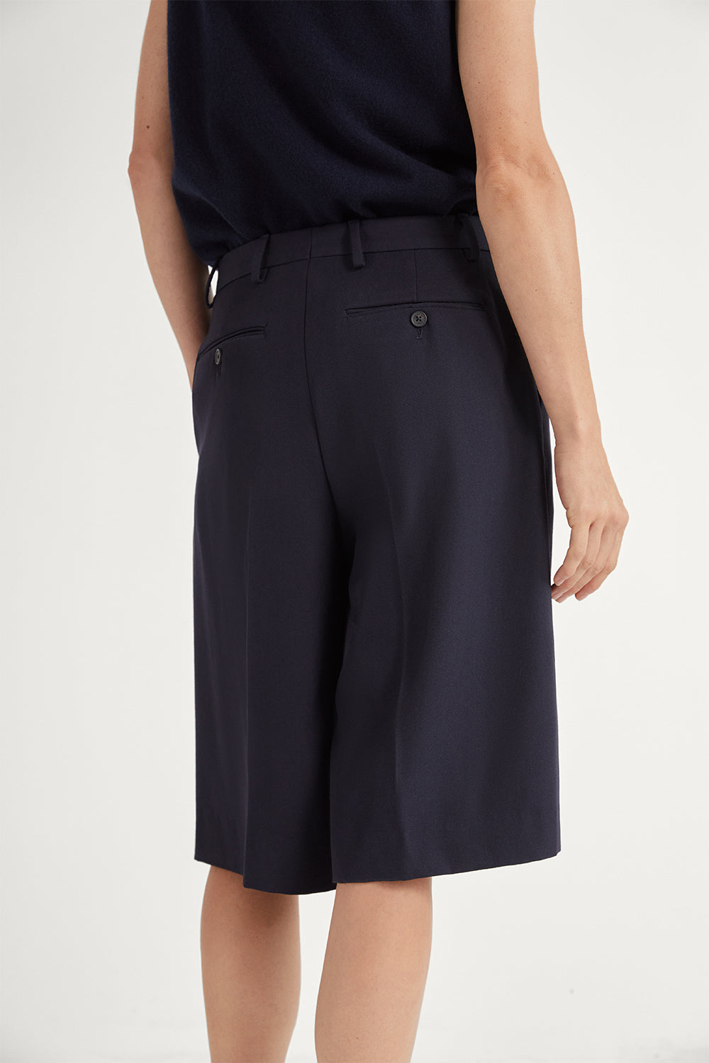 The Wool Gabardine Wide Leg Bermuda Navy Blue