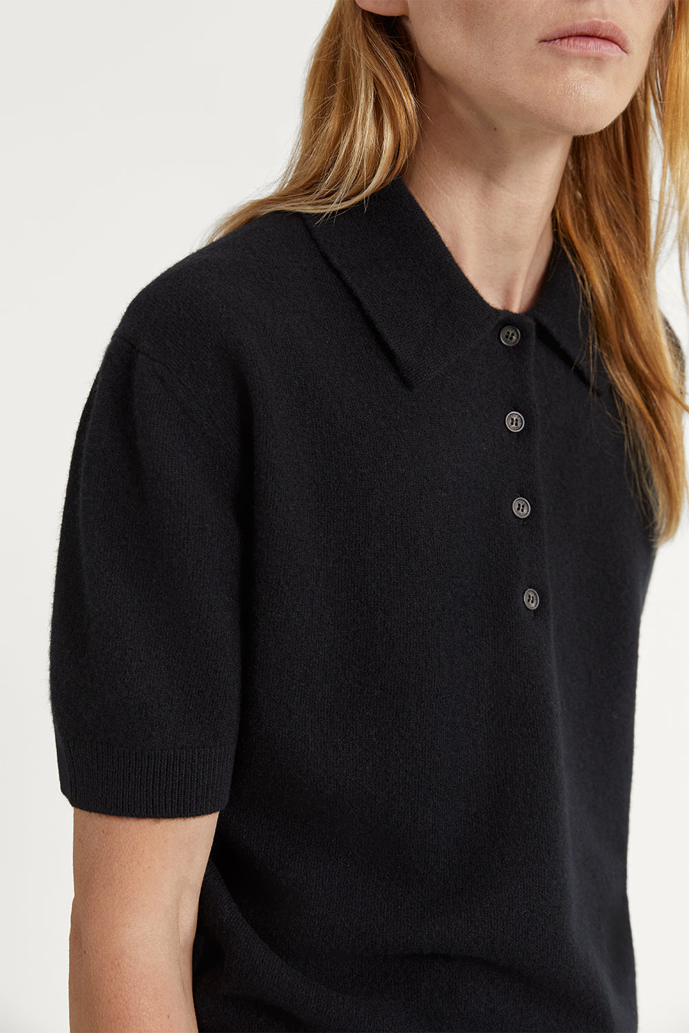 The Lightweight Woolen Polo Black