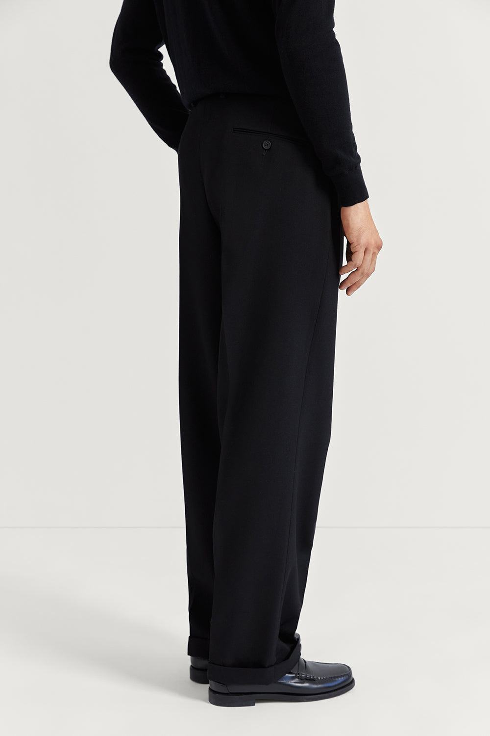 The Wool Gabardine Wide Pants Black
