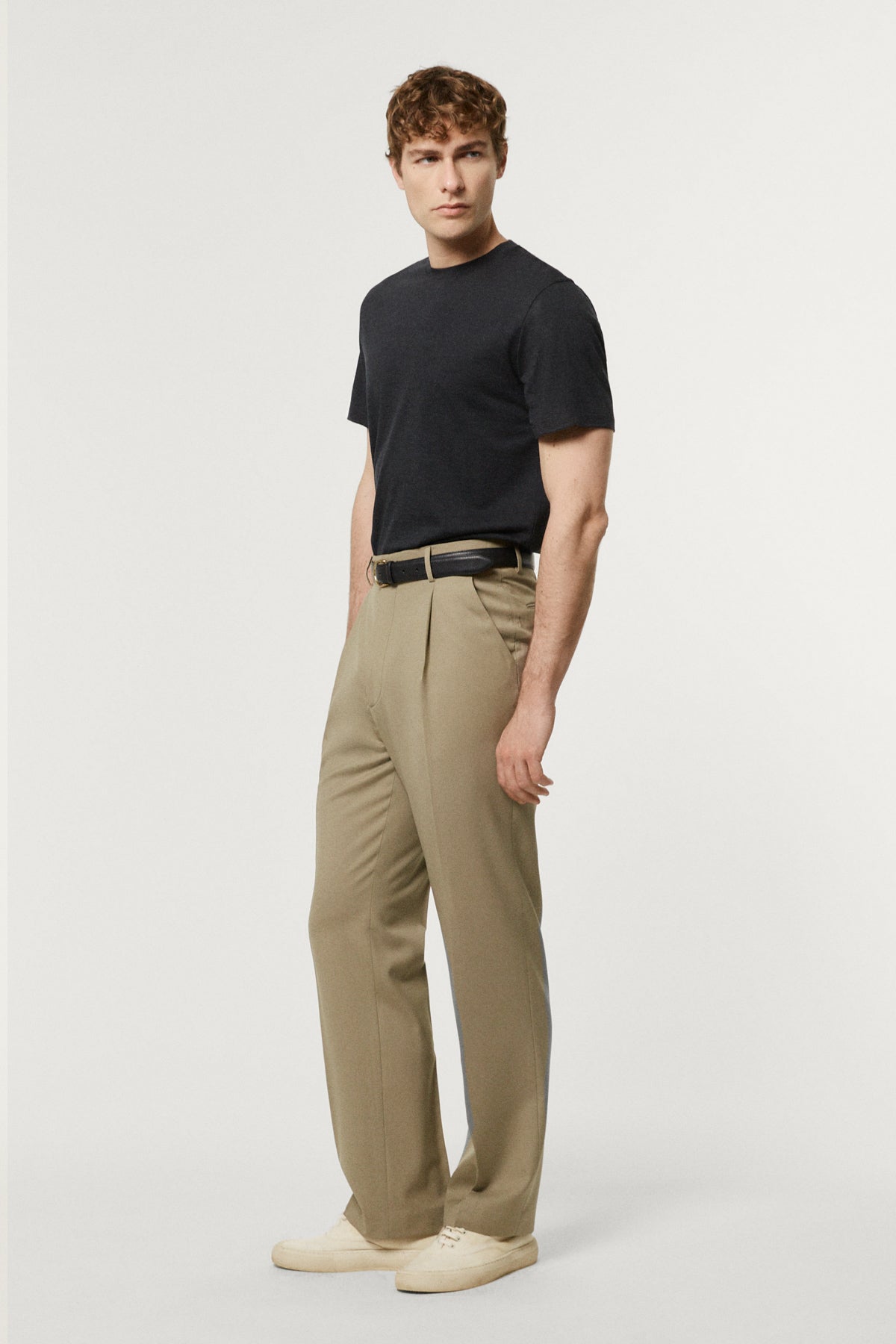 The Cool Wool Tailored Trousers with Pinces kaki