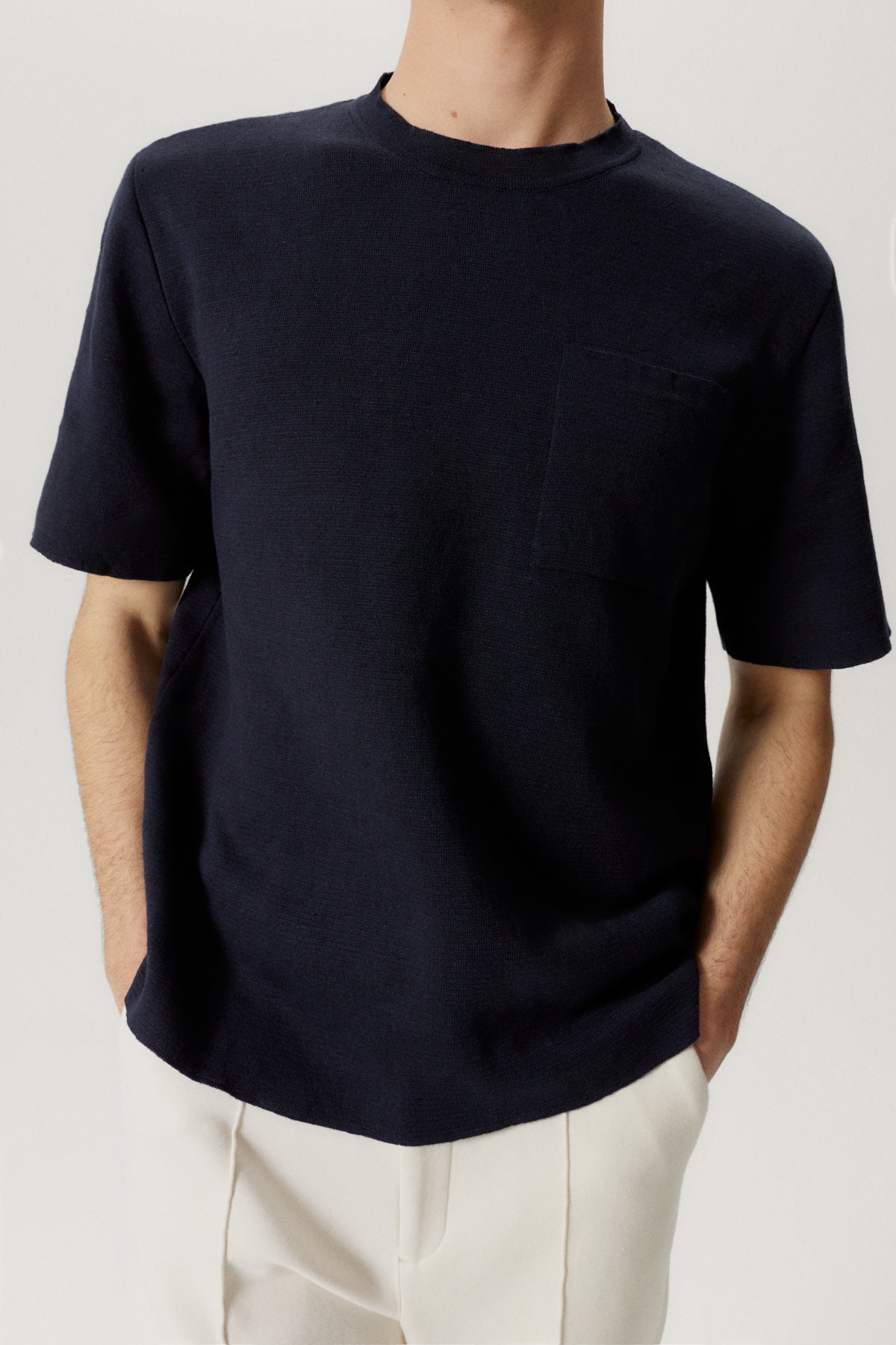 the linen cotton relaxed fit t shirt blue navy
