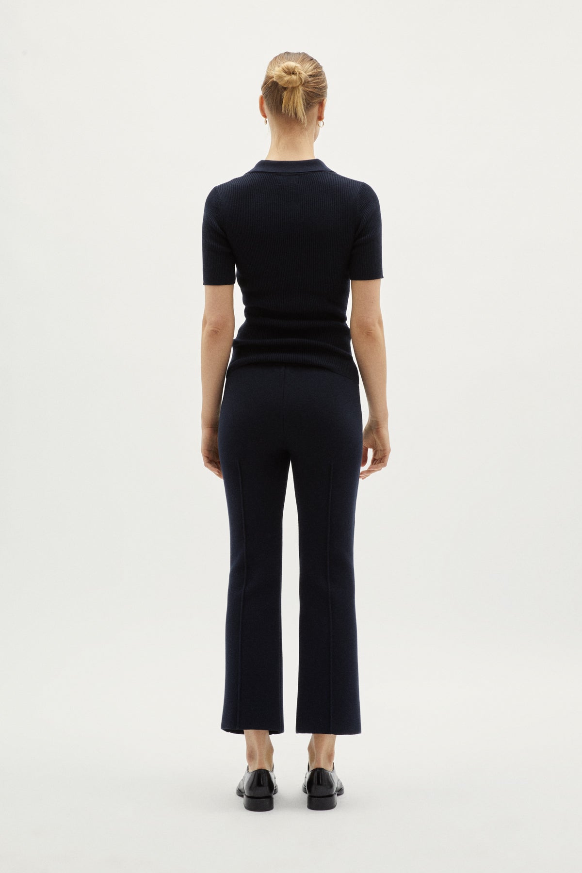 the organic cotton straight leg pants deep blue