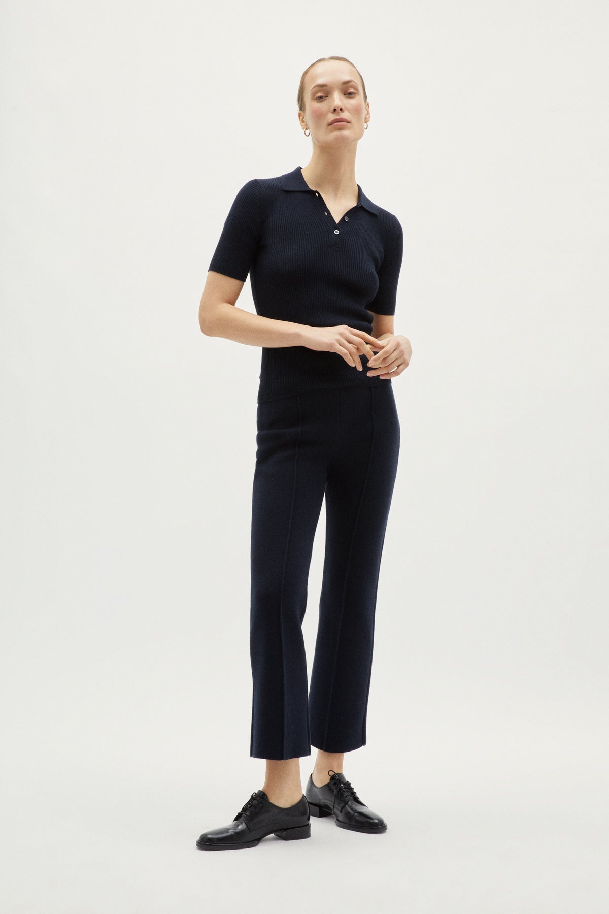 the organic cotton straight leg pants deep blue