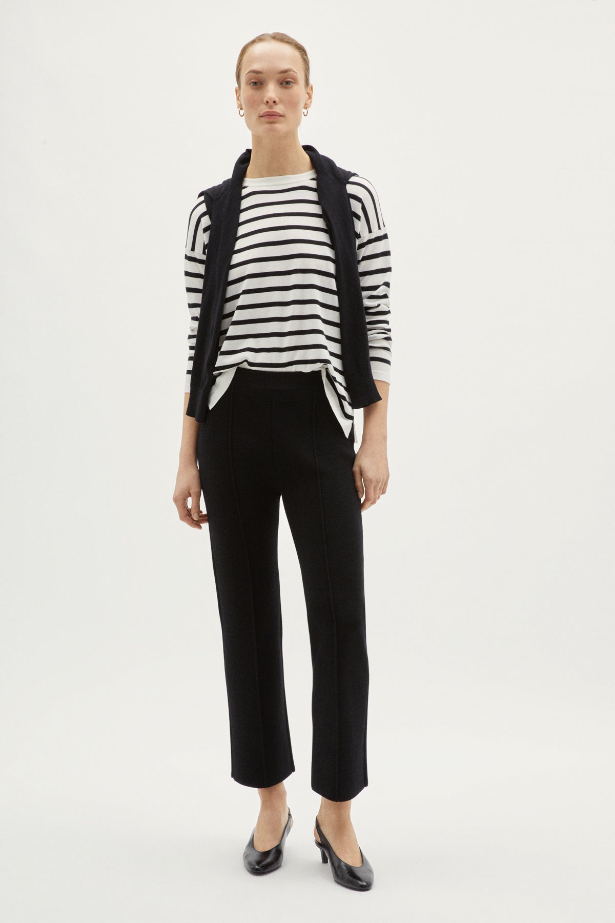 the organic cotton straight leg pants black