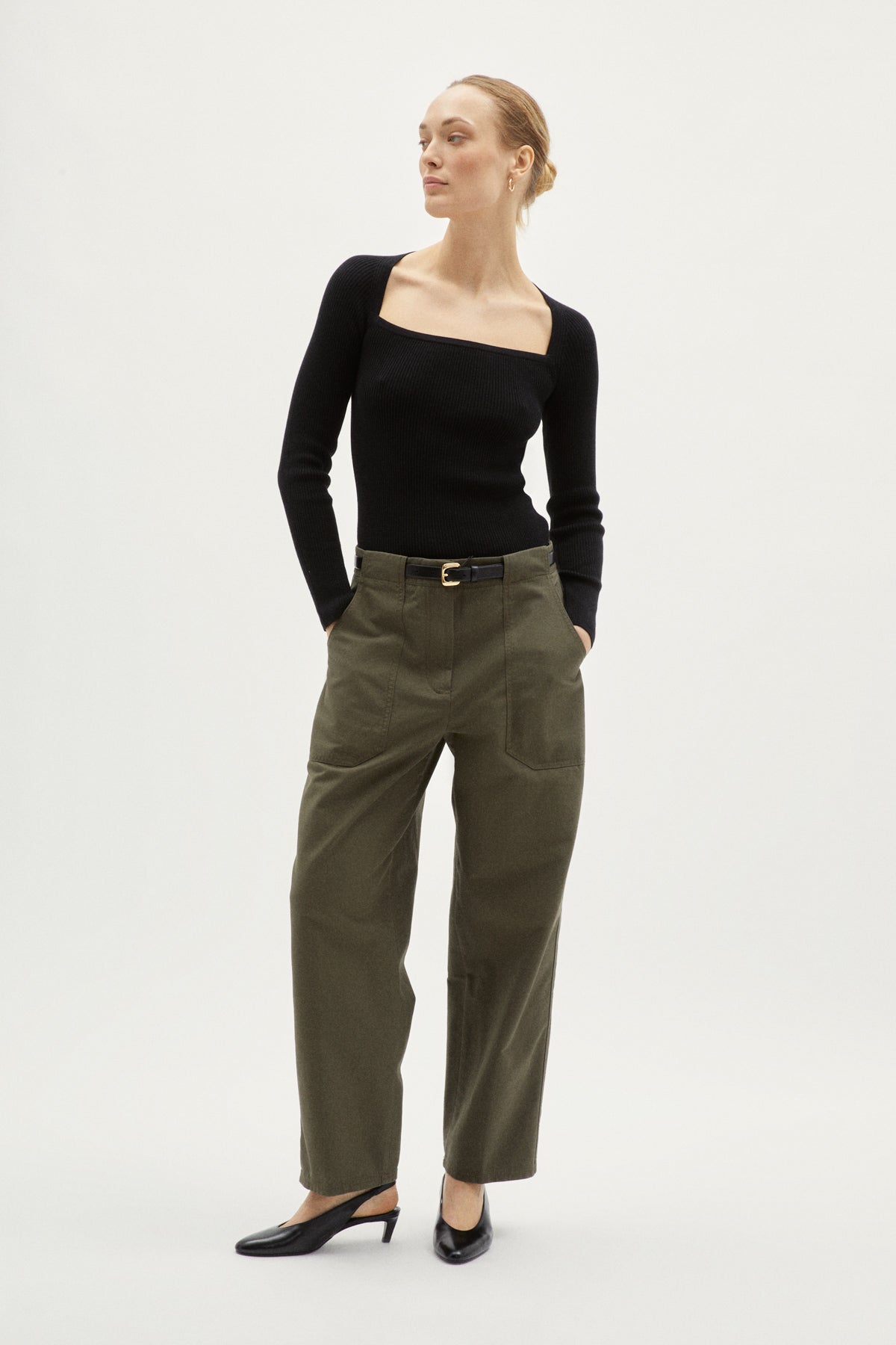 long sleeve ribbed top with special neckline black