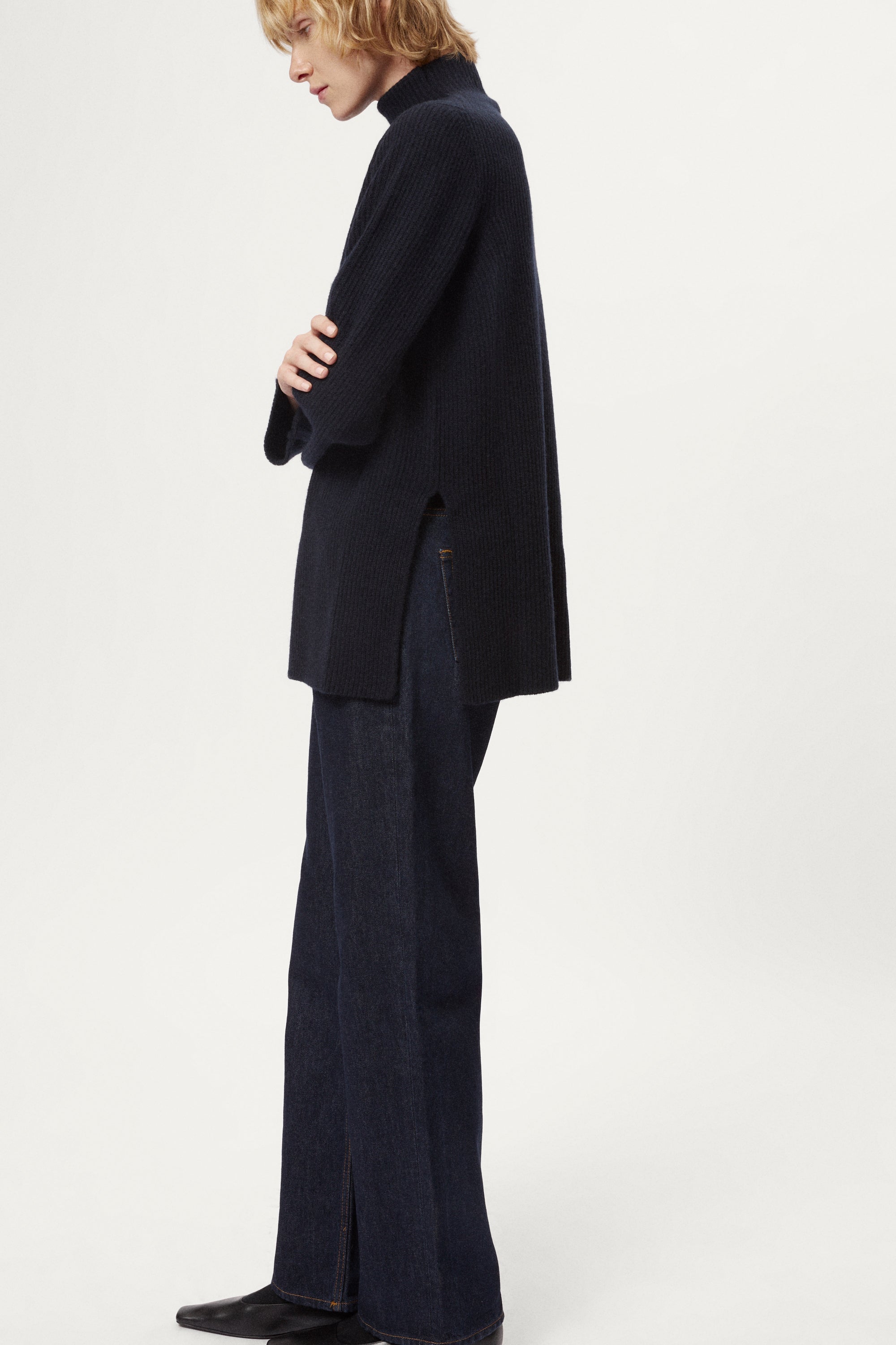 The Woolen Sleek High-neck