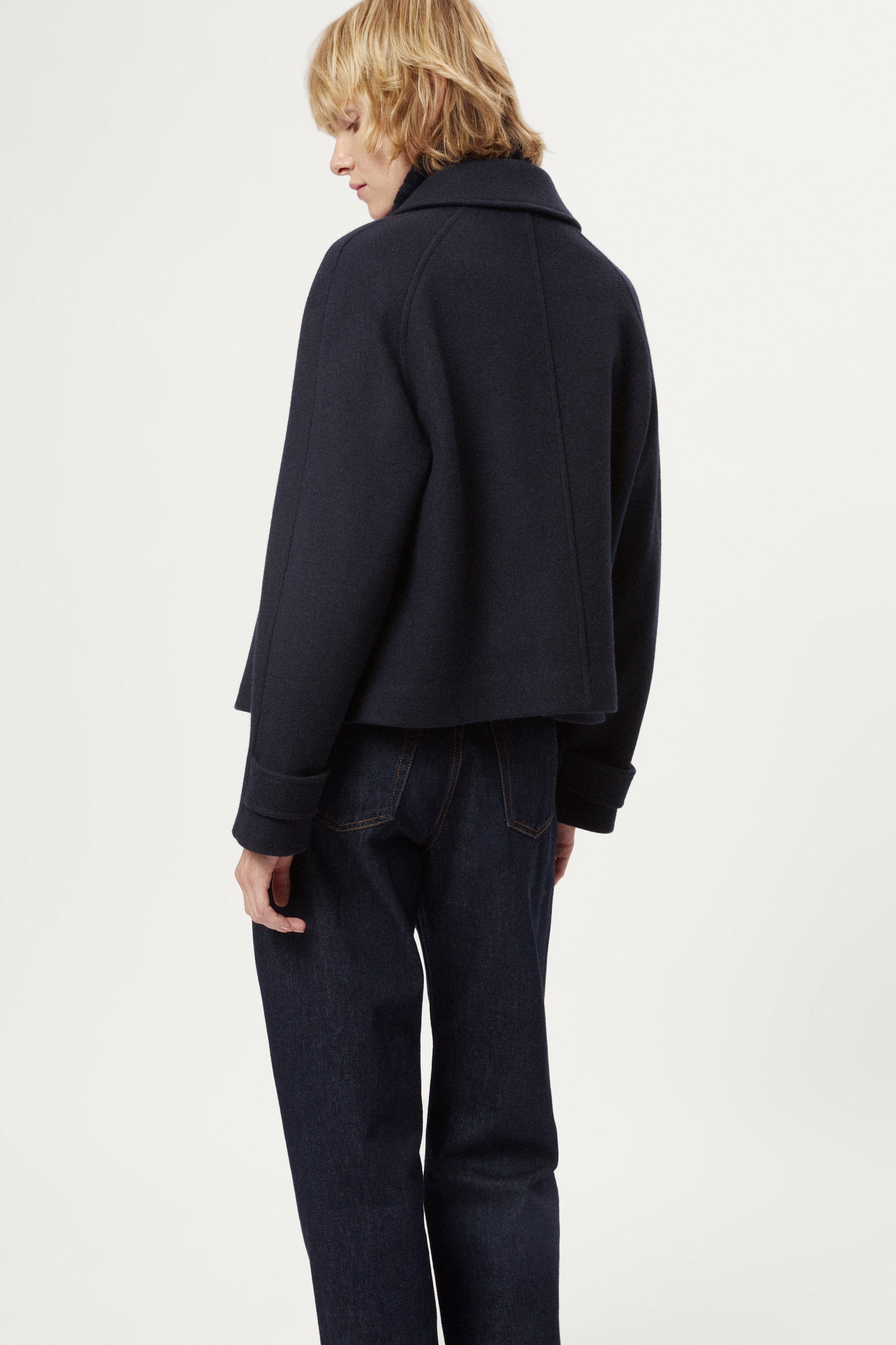 Manteau Court en Laine