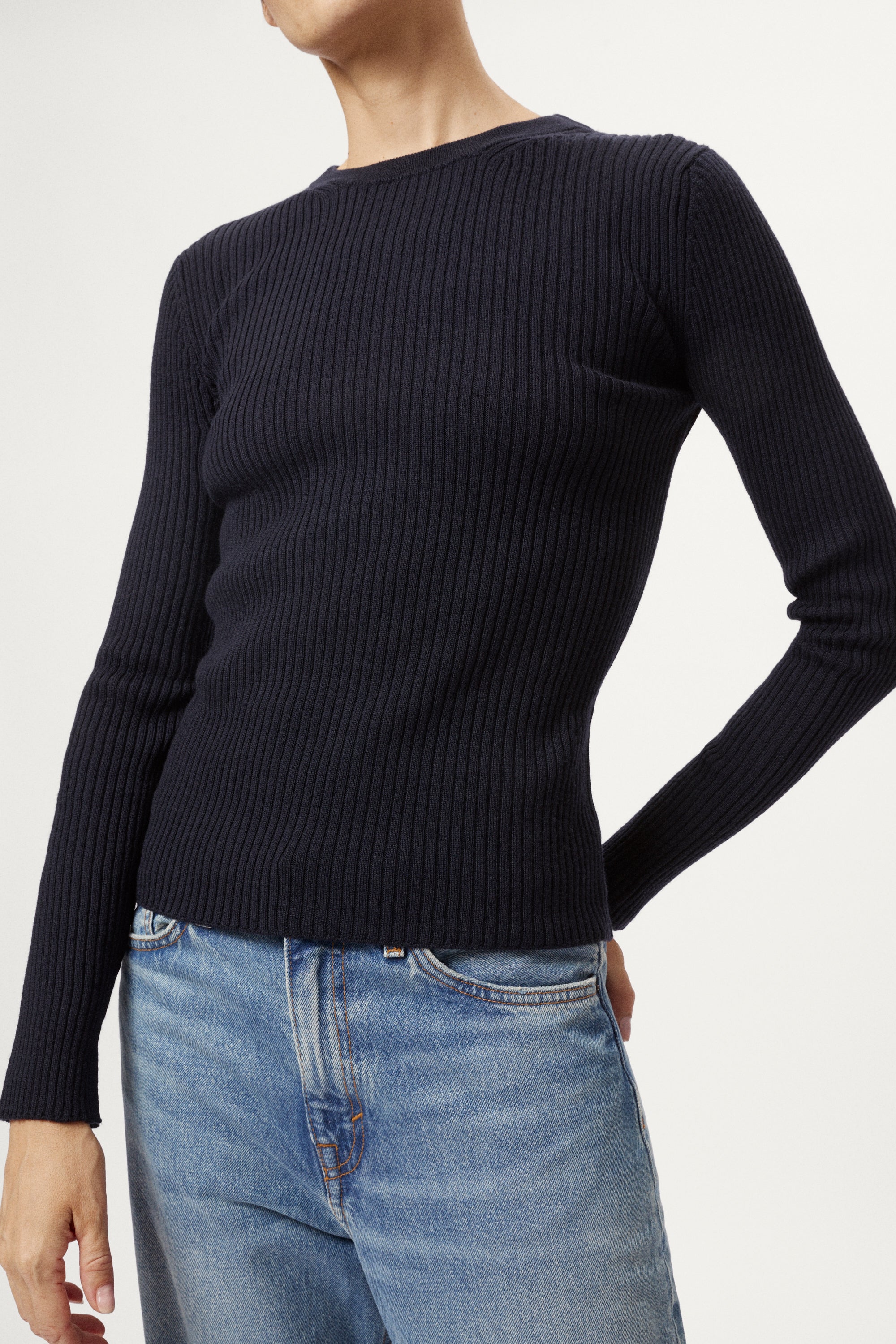 Ennoy 25aw 未開封 M MERINO WOOL SWEATER Grey V-Neck Merino Wool Sweater | Turnbull & Asser