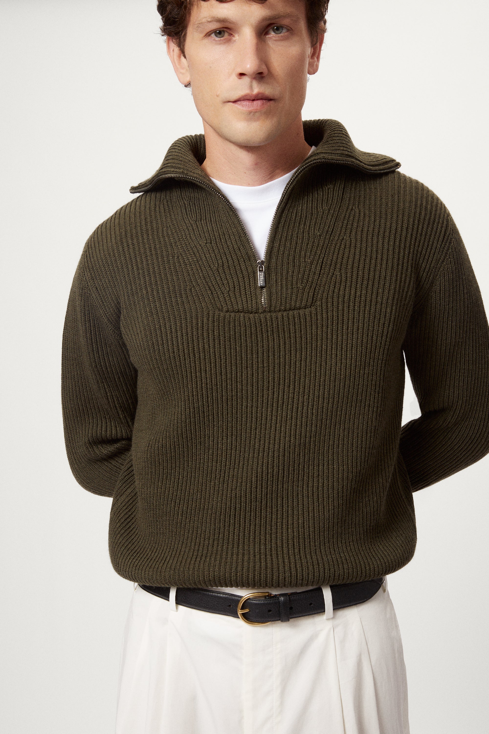 The Merino Wool Polo Collar Half-Zip Sweater