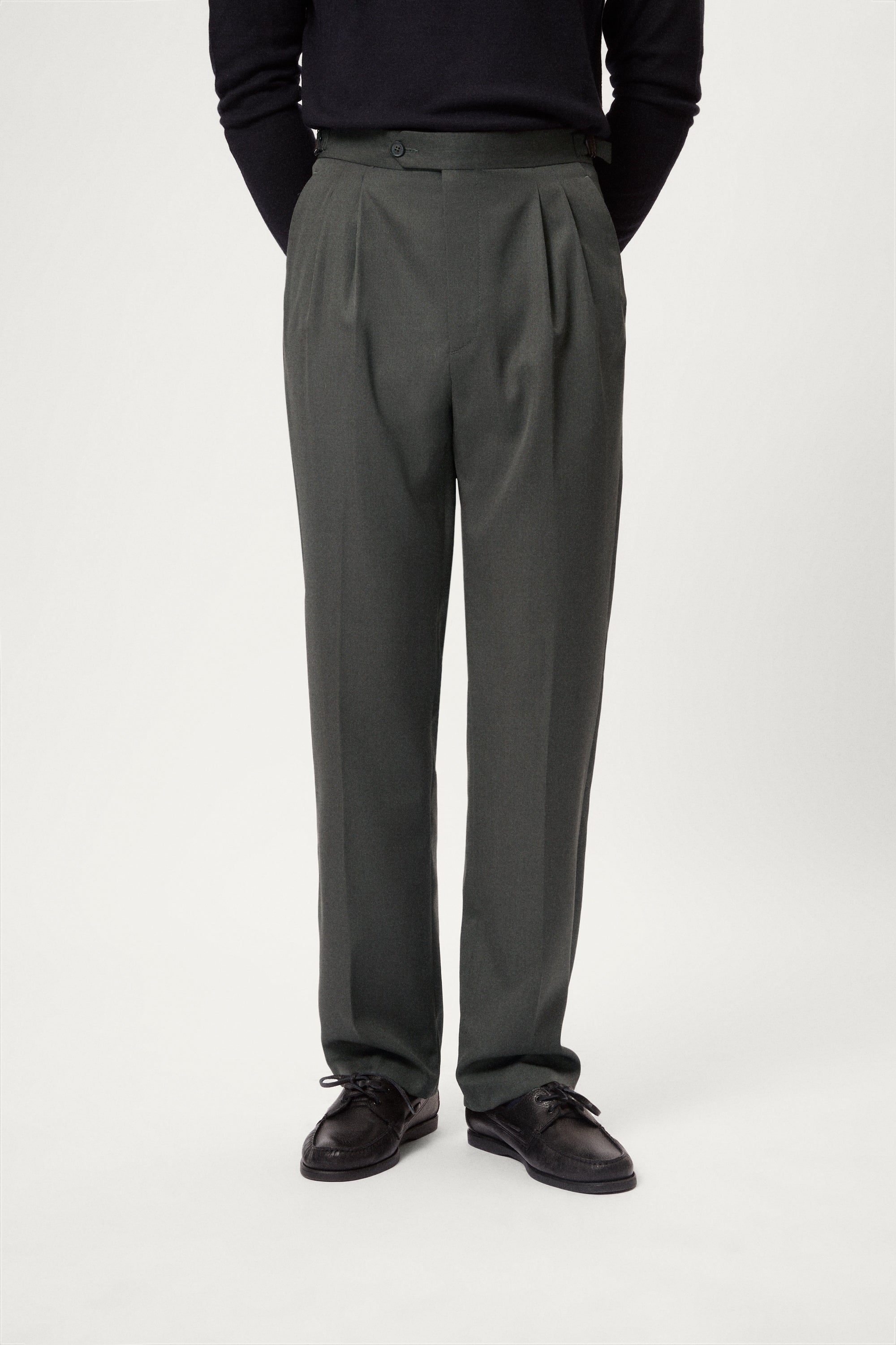 The Twill Wool Sartorial Trousers with Double Pleats