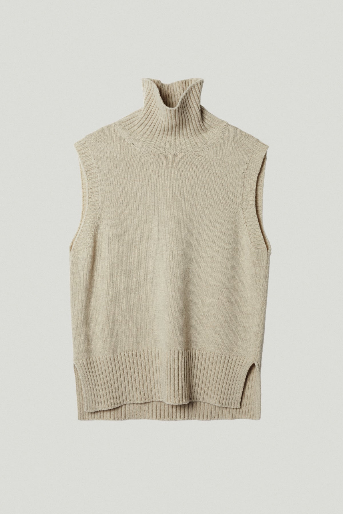 the high neck woolen vest ecru