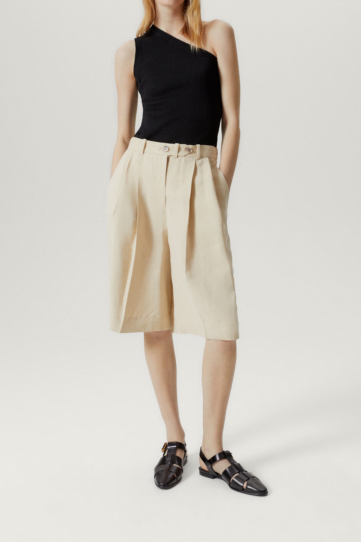 The Linen Cotton One-Shoulder Top - Imperfect Version