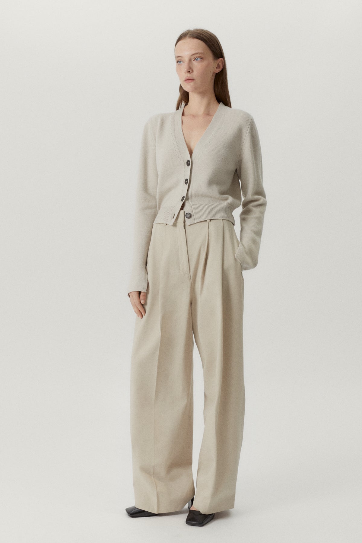 the merino wool crop cardigan pearl