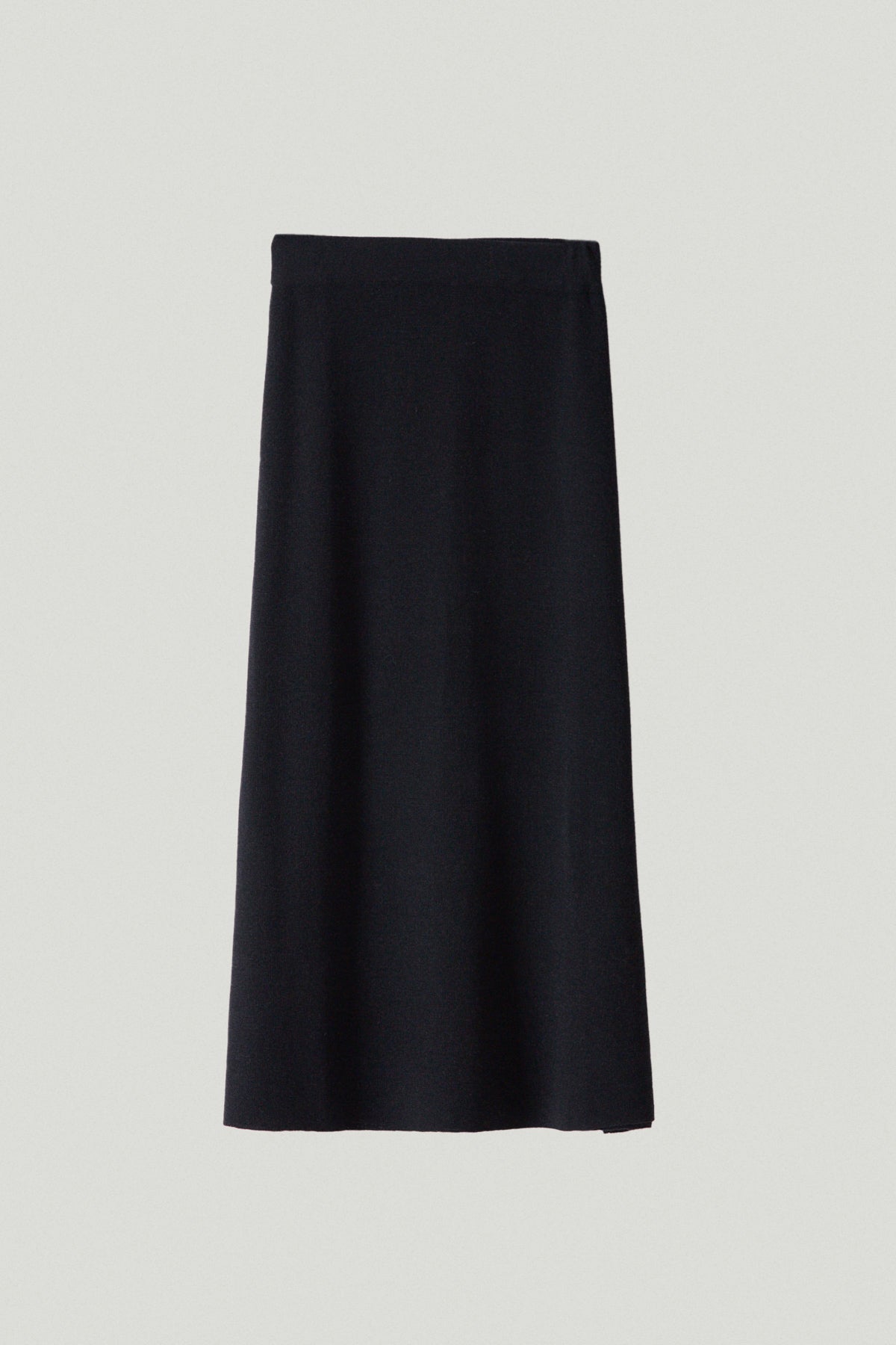 the merino wool flare skirt black