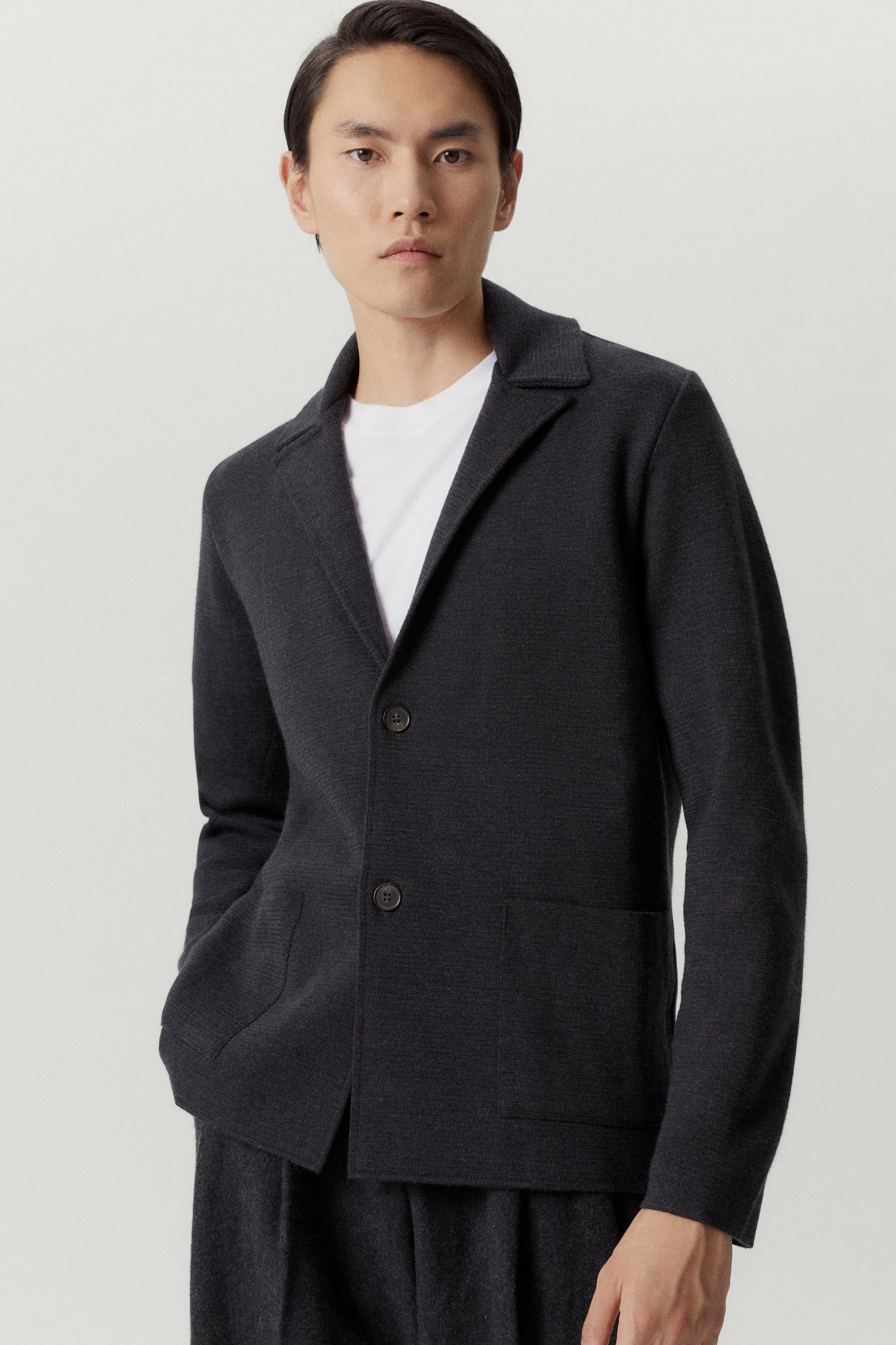 the merino wool knit blazer anthracite