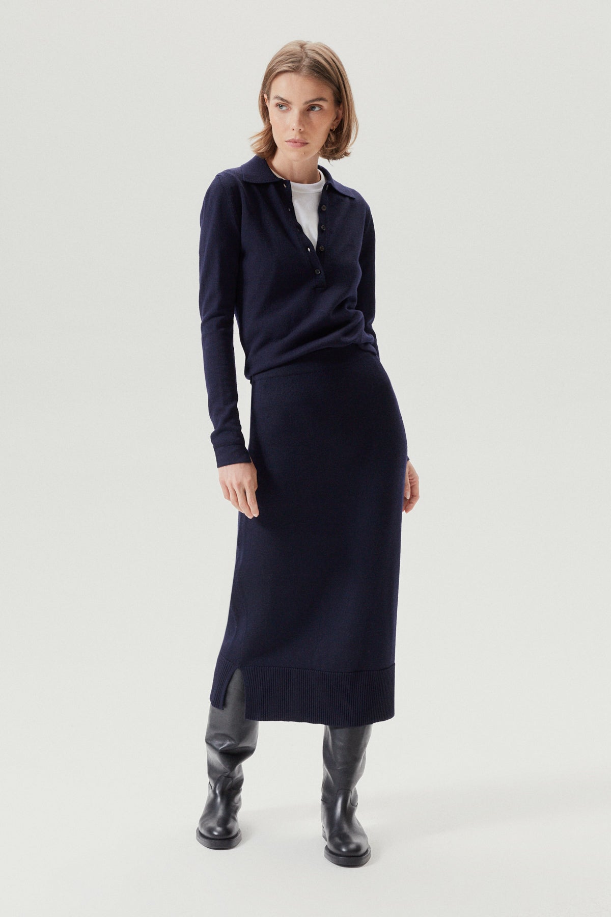 Knitted Merino Wool Skirt In Dark Blue