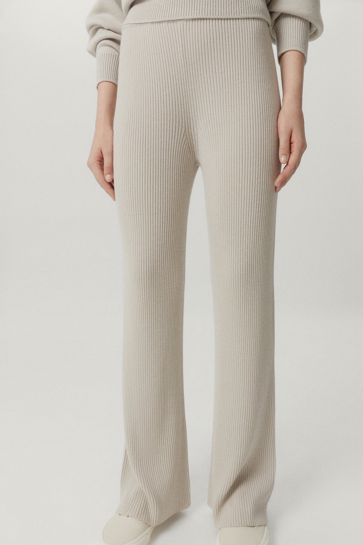 The Merino Wool Ribbed Pants