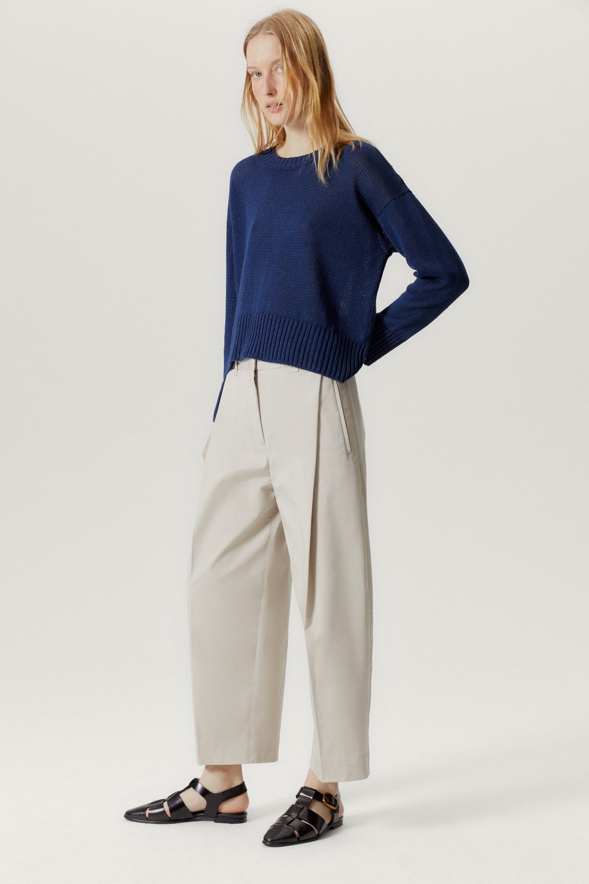 the pure linen oversize crewneck denim blue