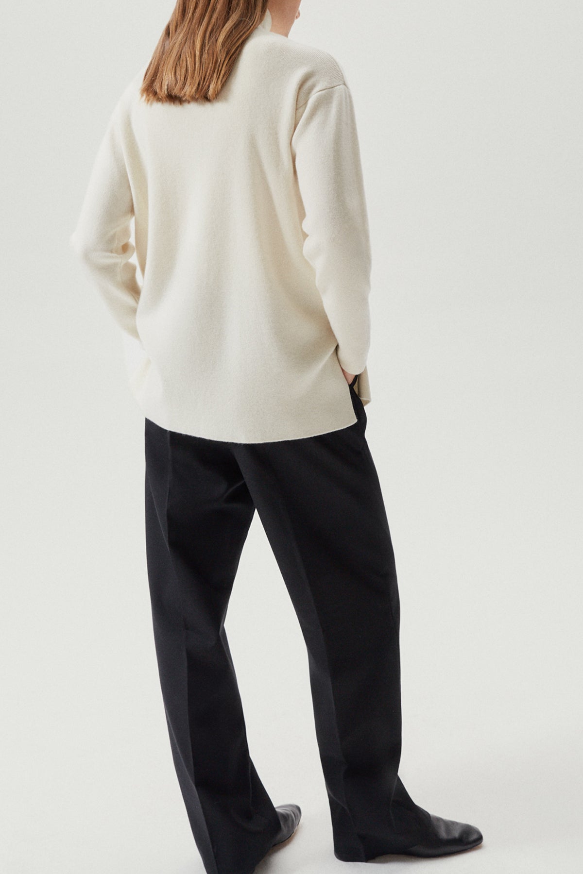 The Superior cashmere Chunky Cardigan - Ivory