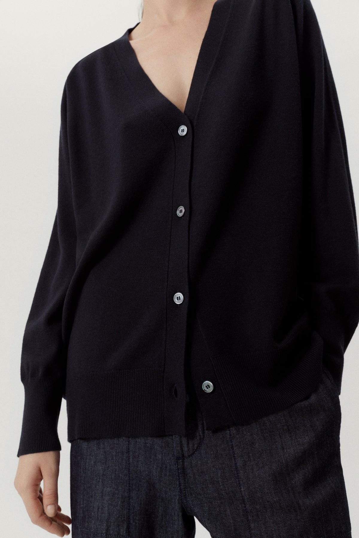 the ultrasoft wool relaxed cardigan midnight blue