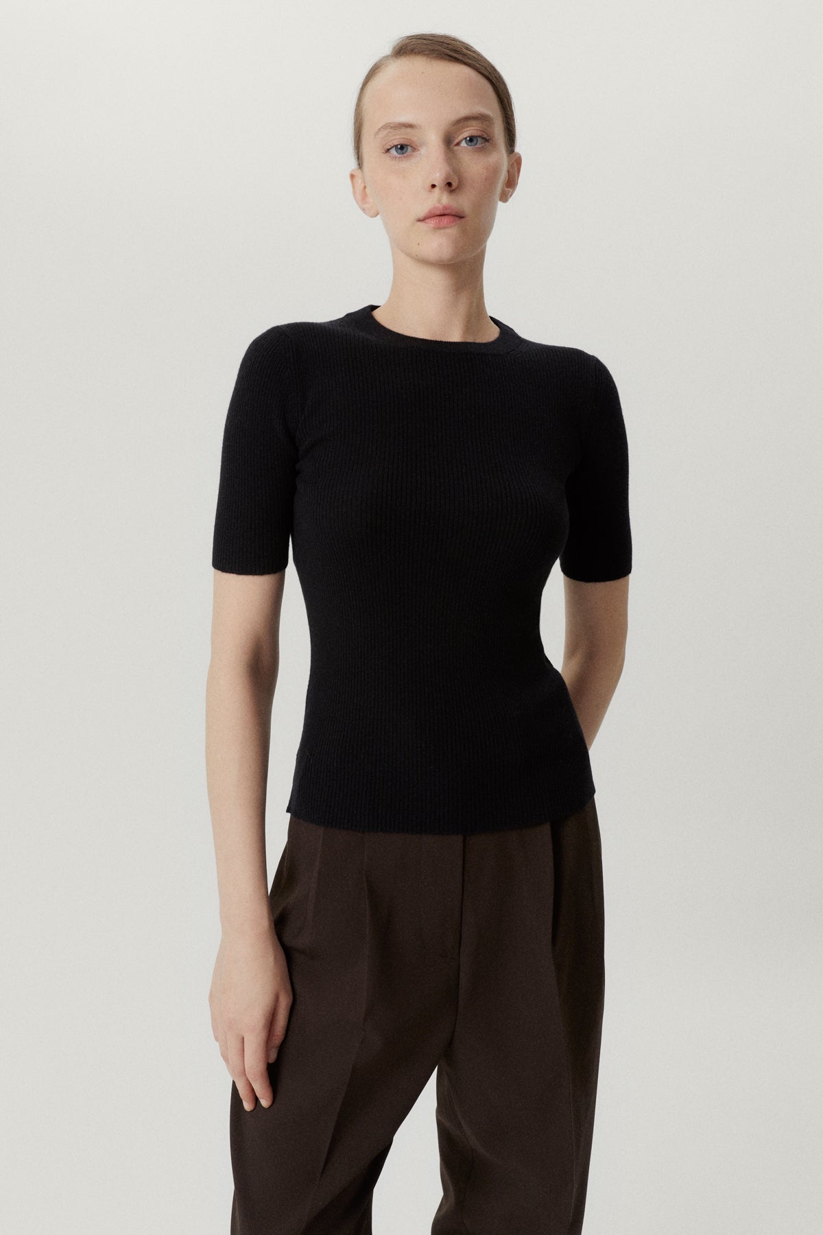 the ultrasoft wool ribbed t shirt black