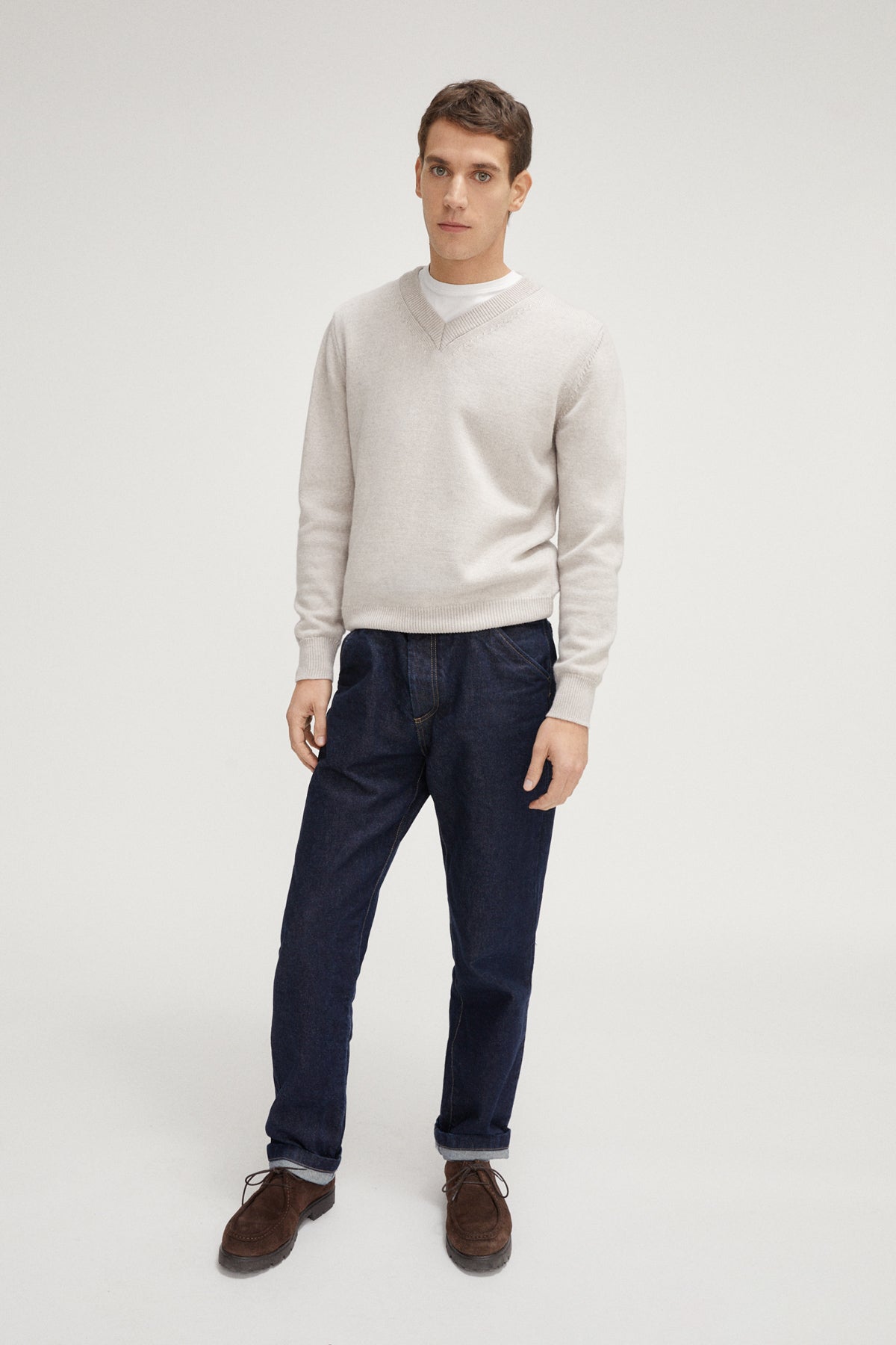 the wool vintage v neck greige