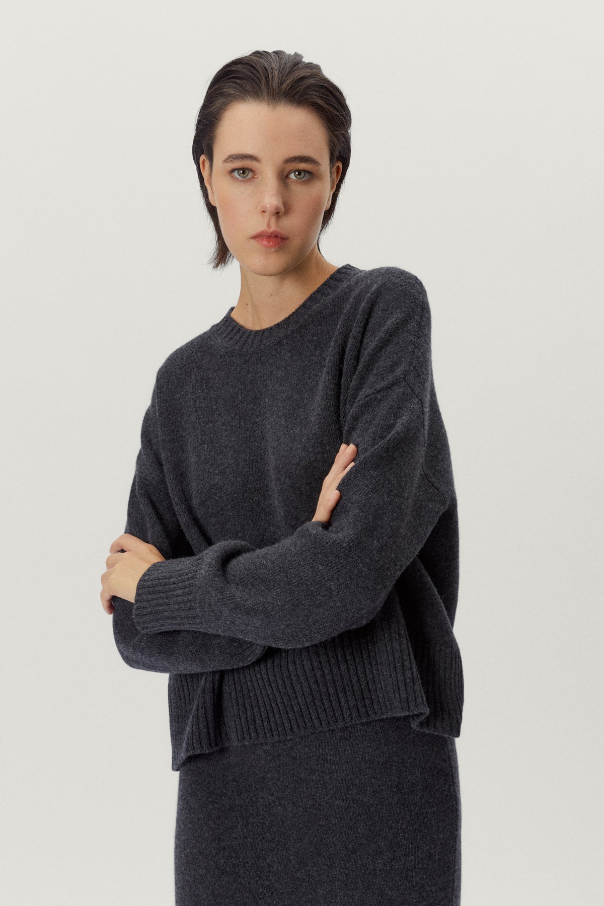 the woolen chunky sweater ash grey