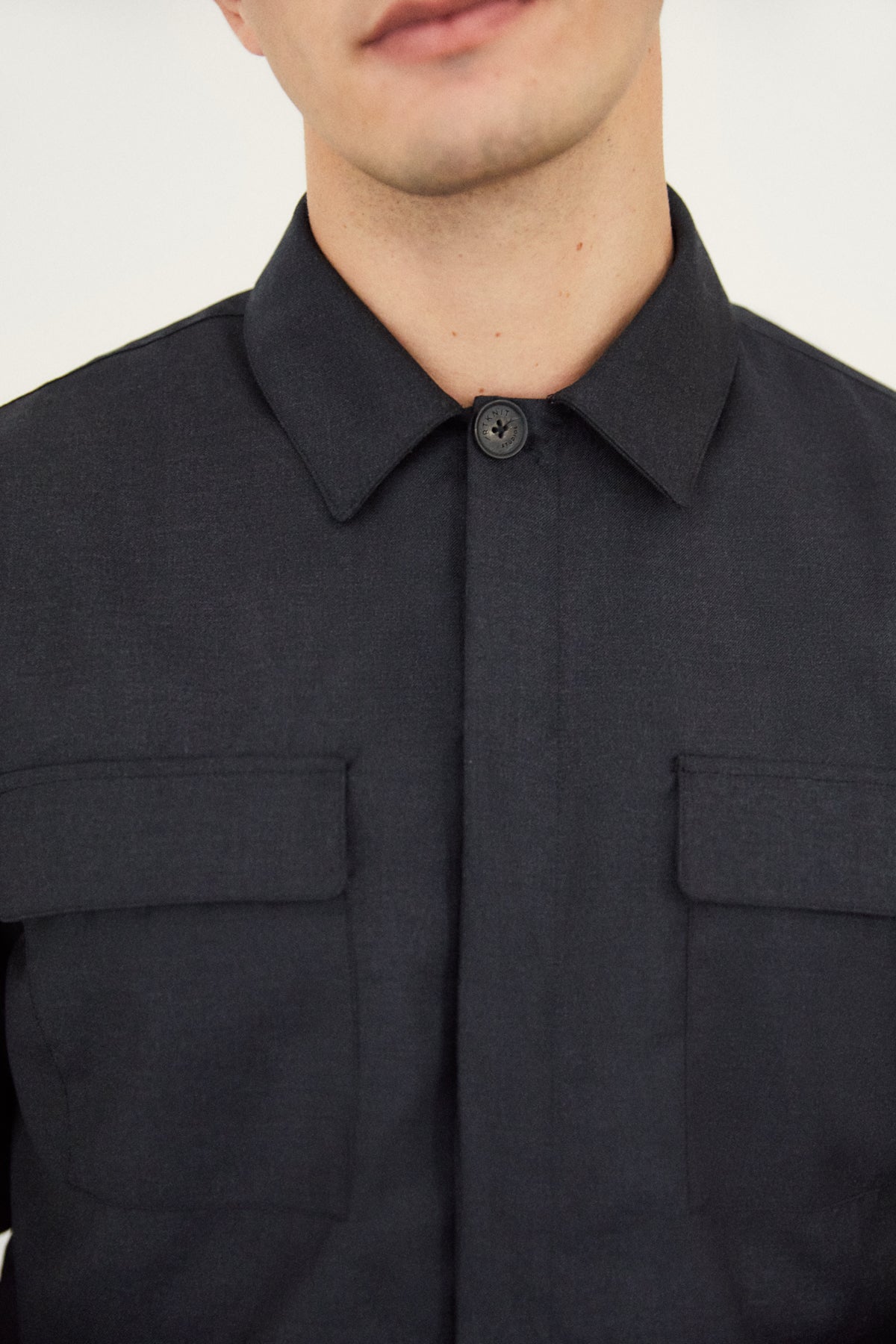 The Wool Tailored Overshirt - grey