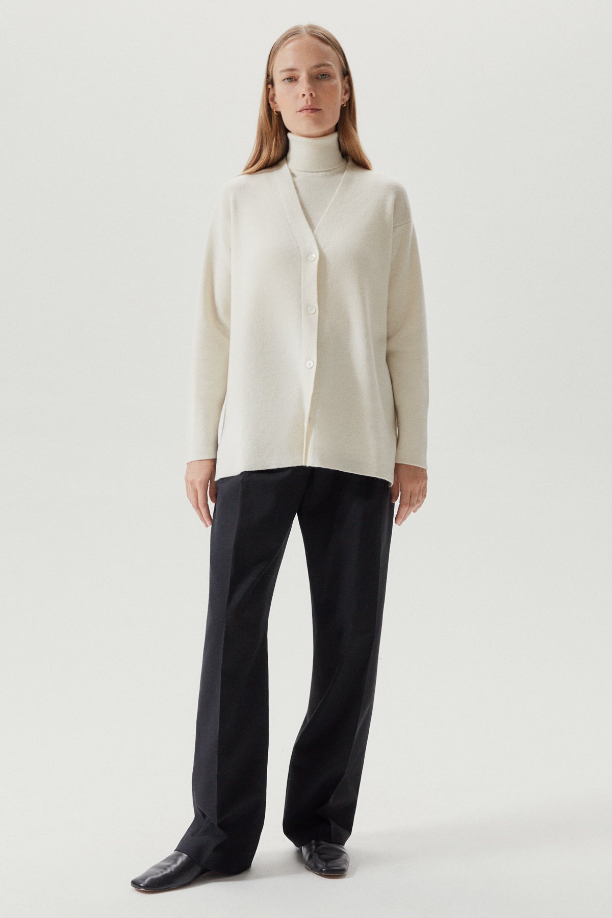 Snow White | The Superior Cashmere Chunky Cardigan