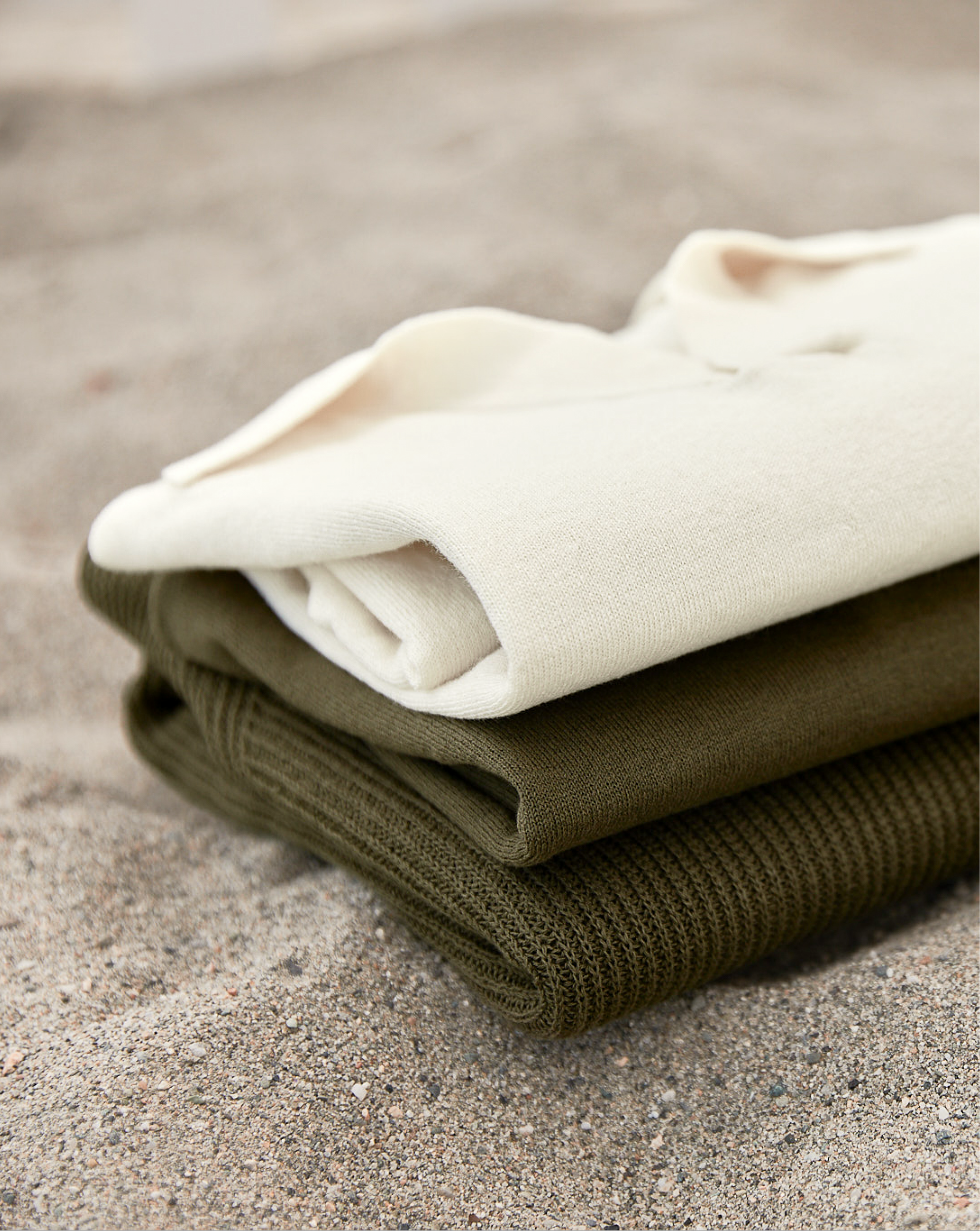 3 reasons to wear natural fiber  pieces in summer