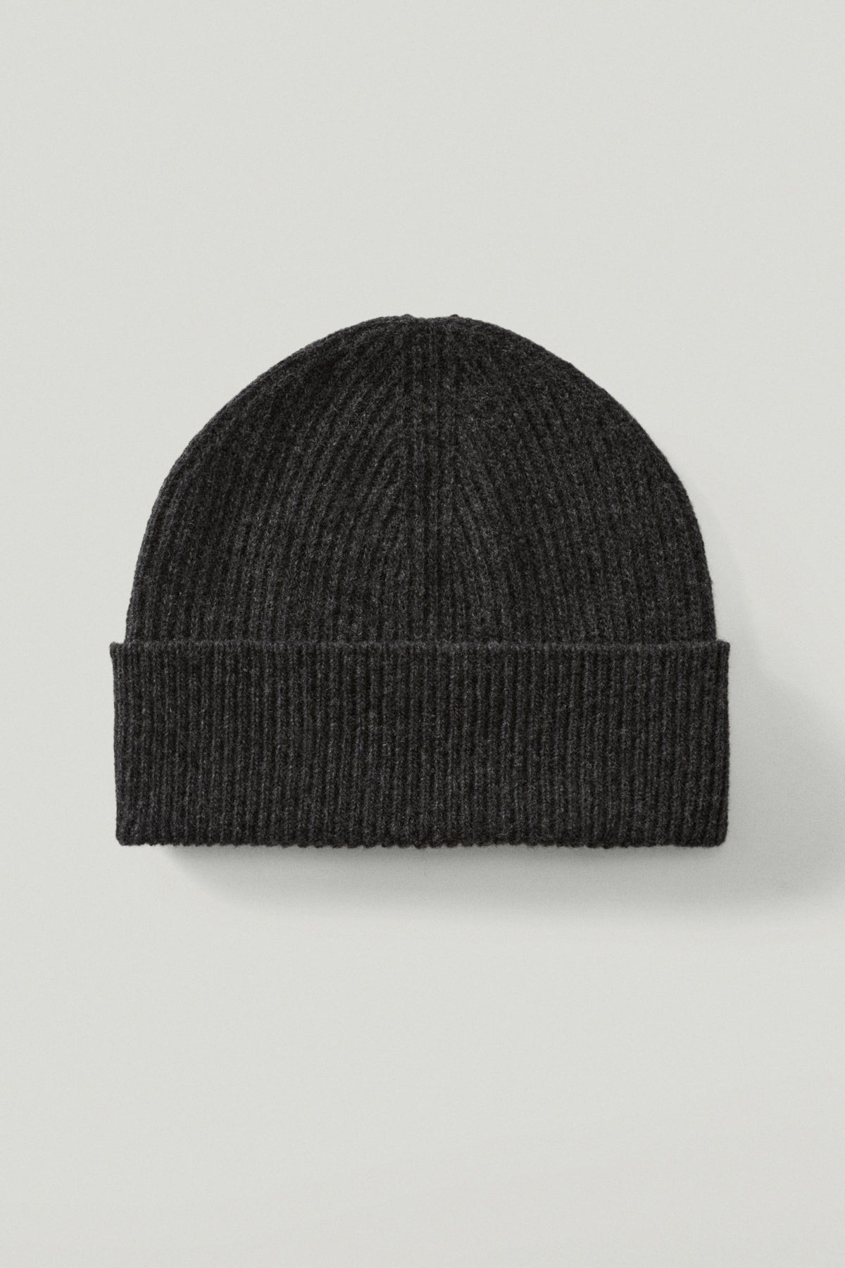 The Woolen Ribbed Beanie - grey