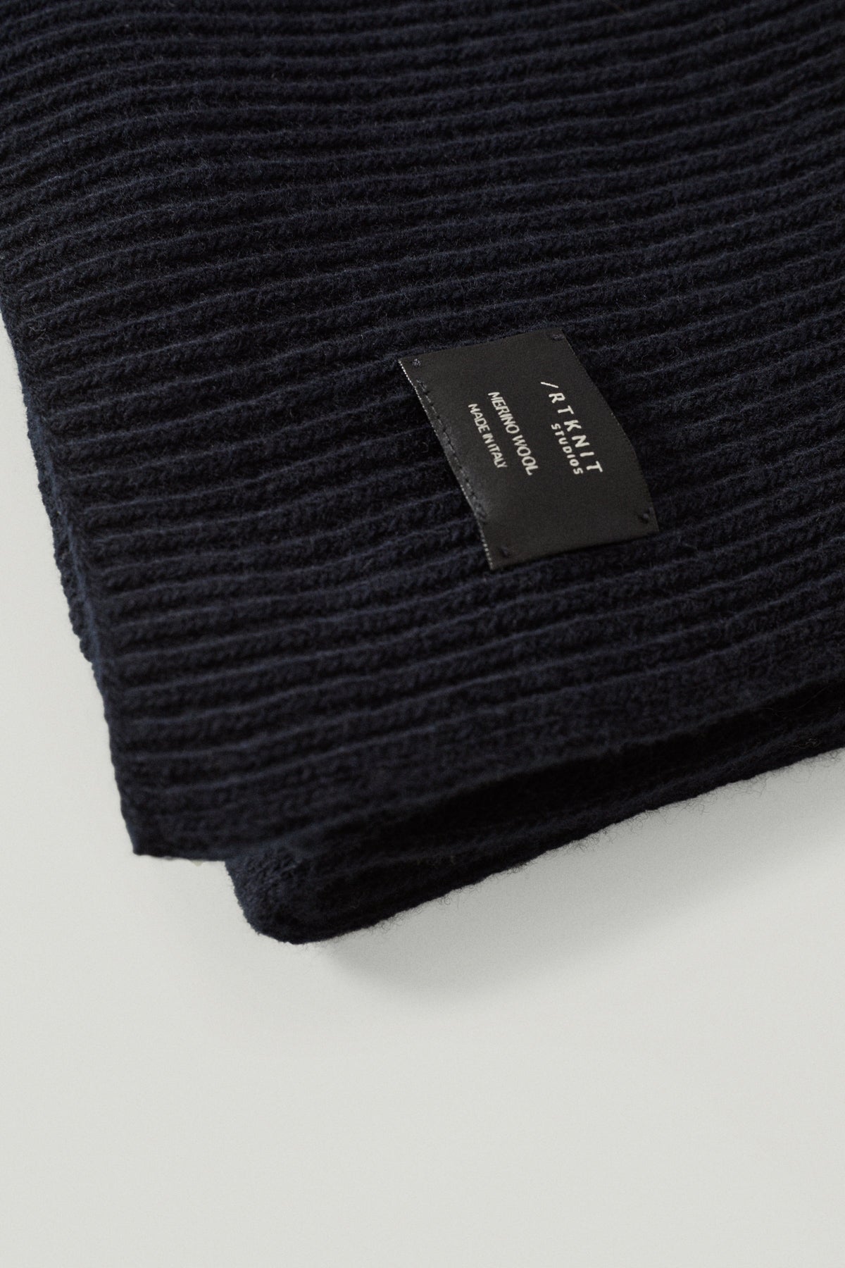 Blue Navy | The Woolen Ribbed Scarf