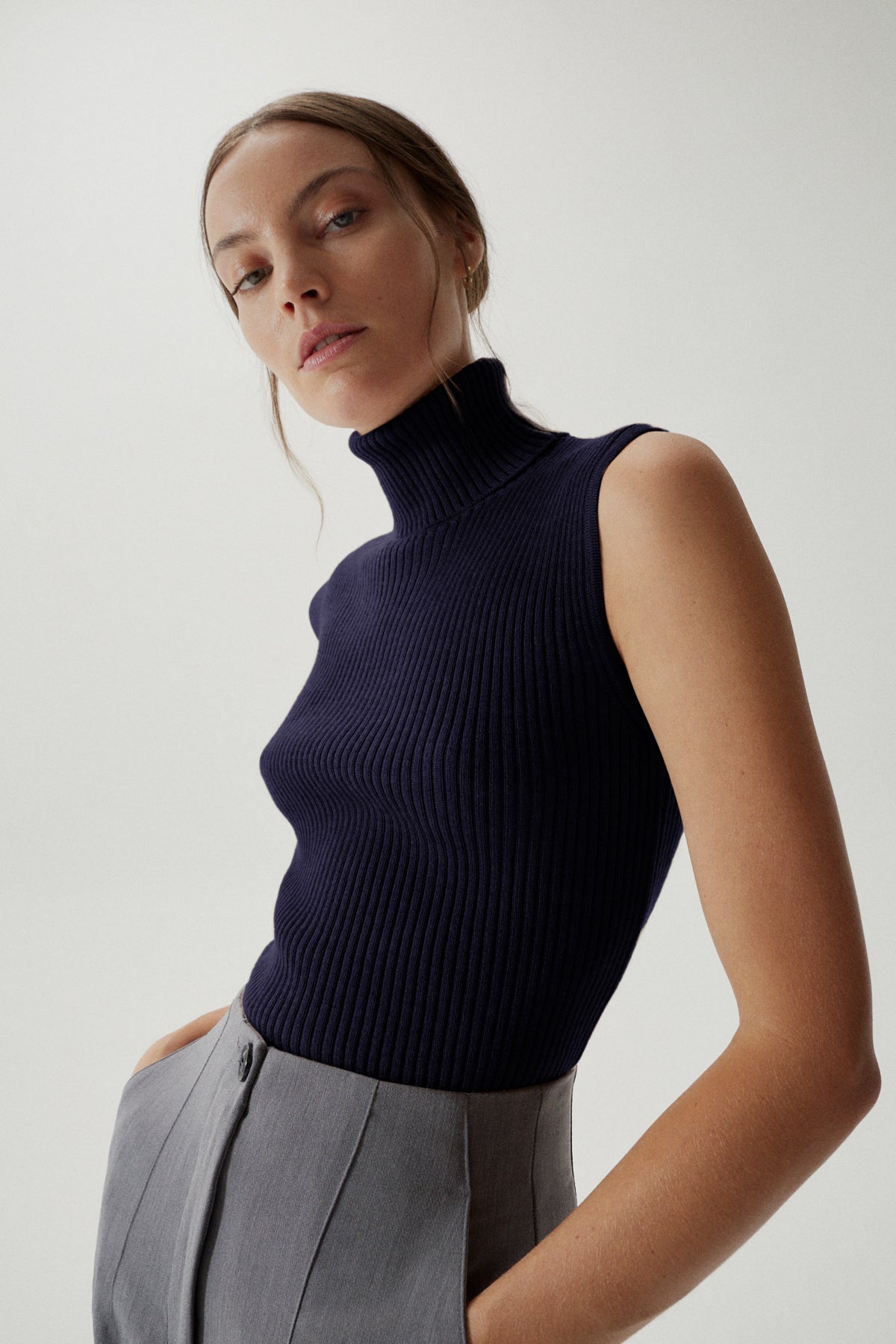 the merino wool roll neck top oxford blue